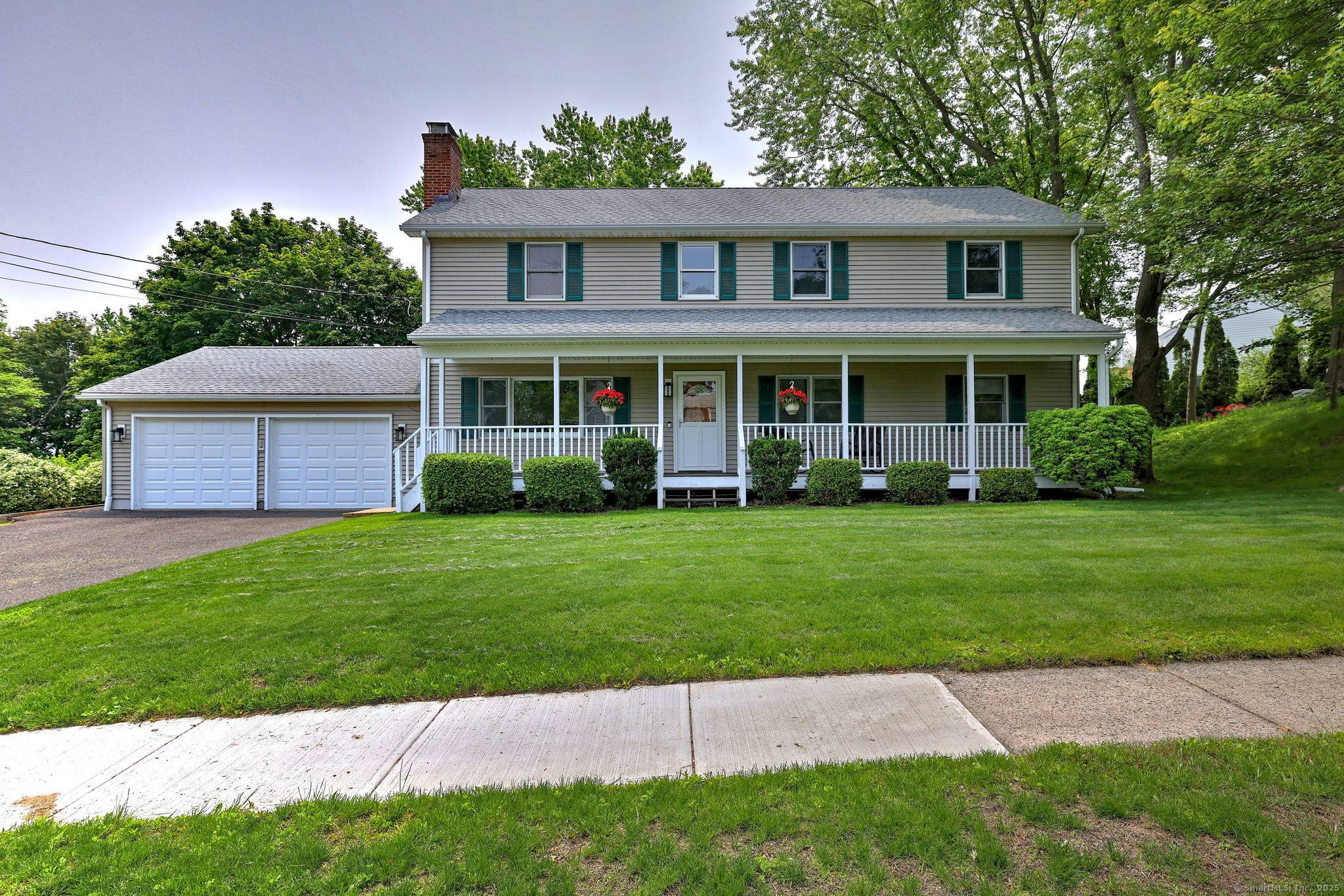 Milford, CT 06460,51 Crestwood Road