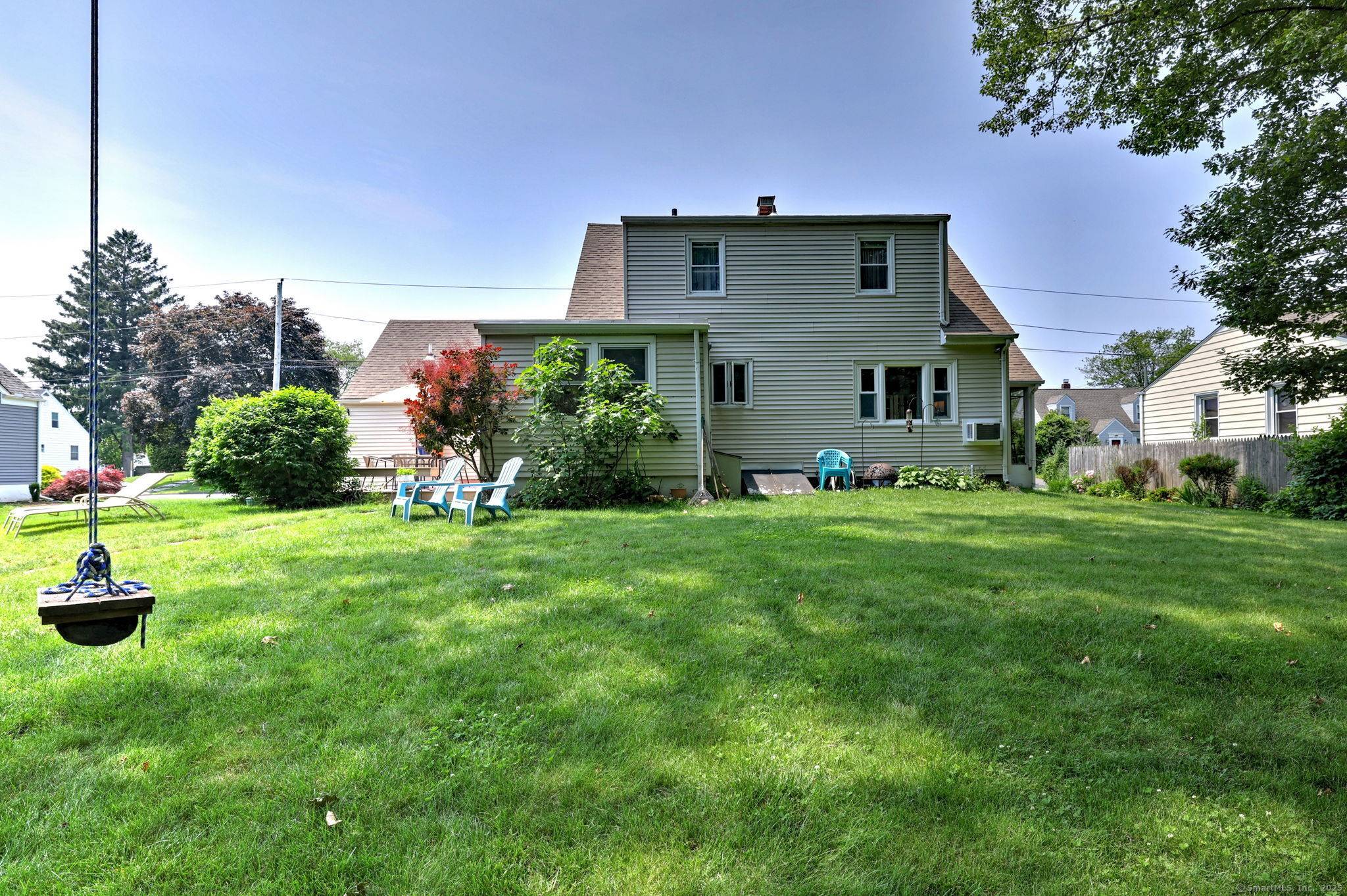West Haven, CT 06516,97 Richmond Avenue