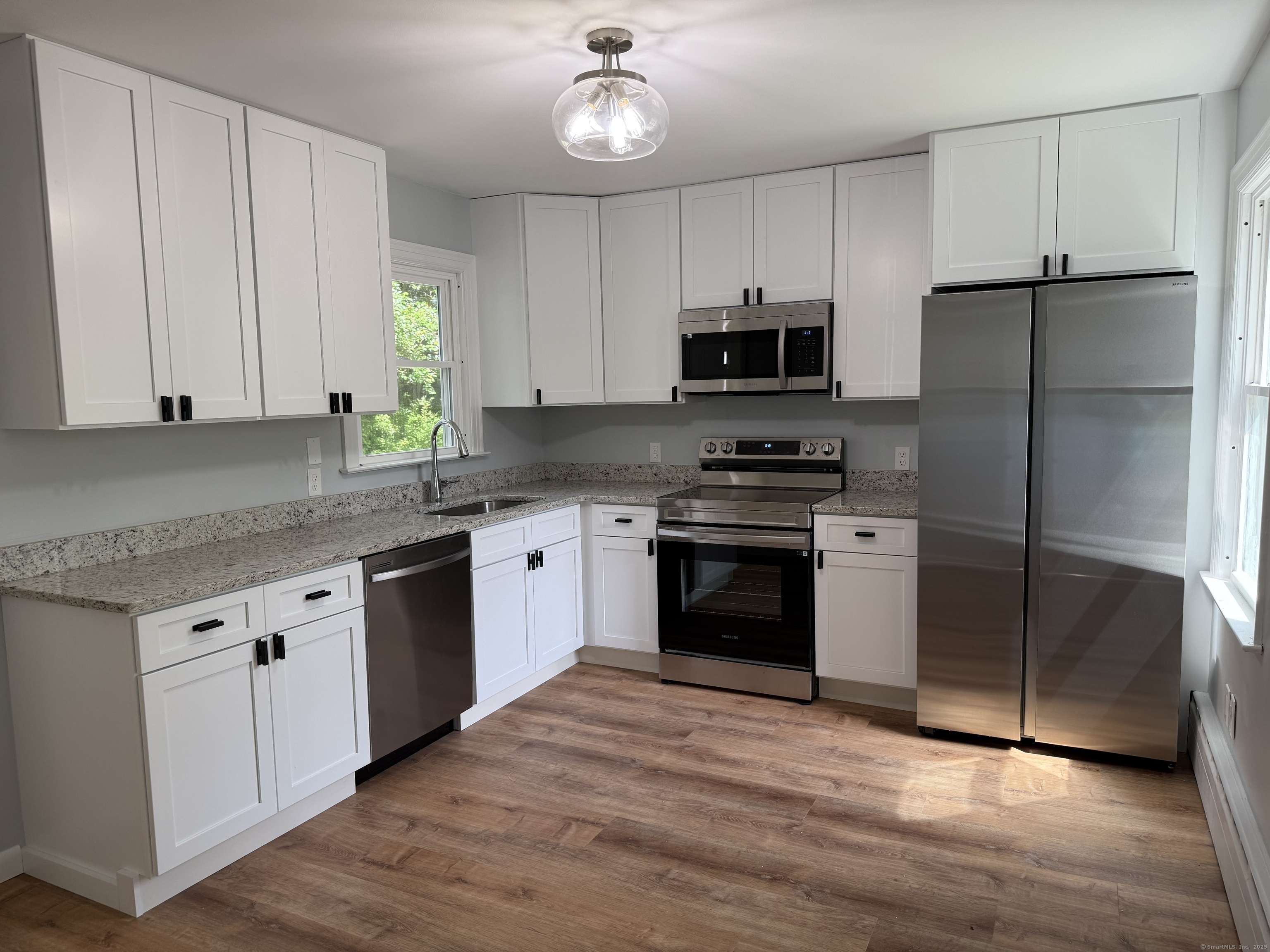 Stonington, CT 06379,12 Oakwood Avenue