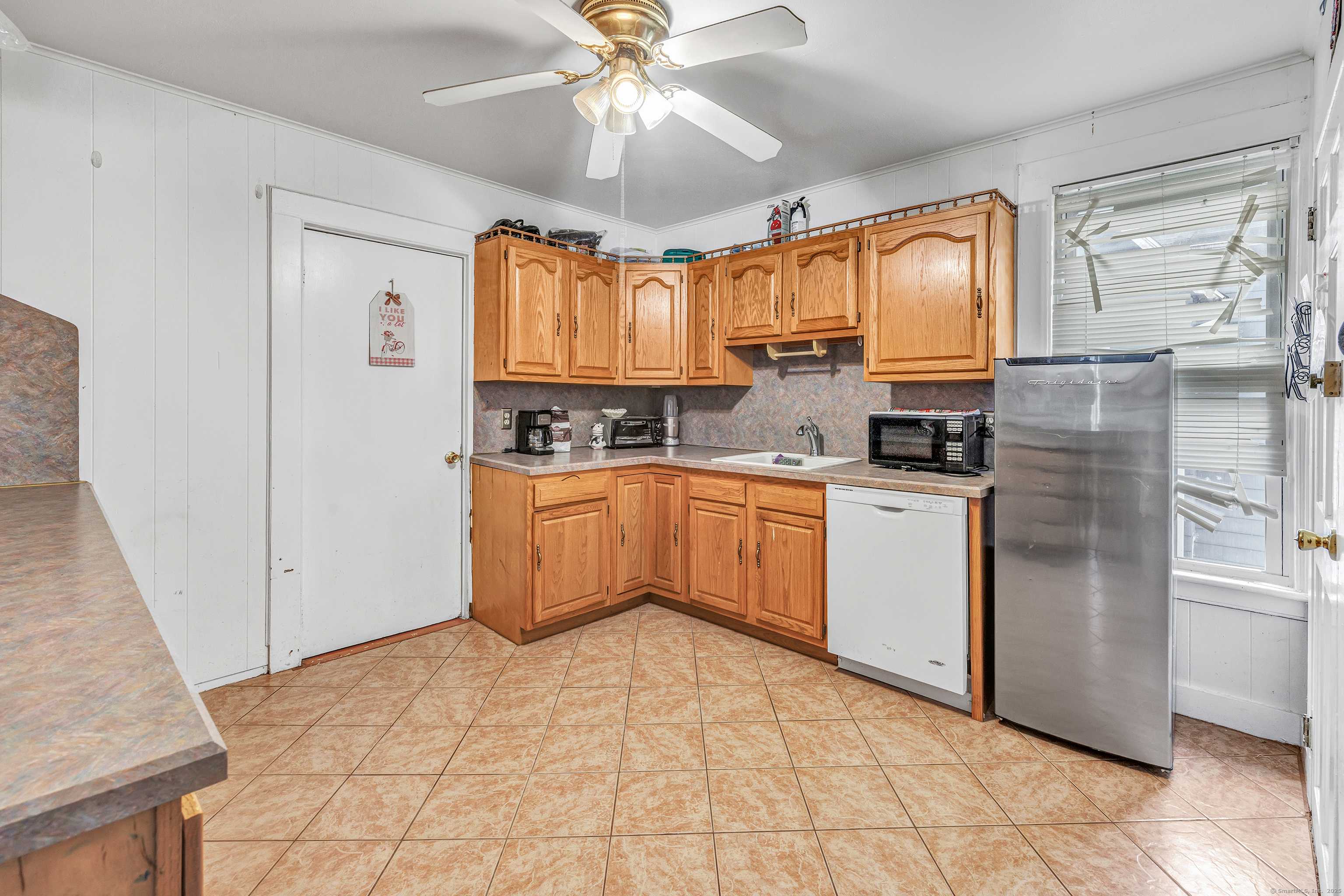 Shelton, CT 06484,10 Huntington Avenue #2nd Floor