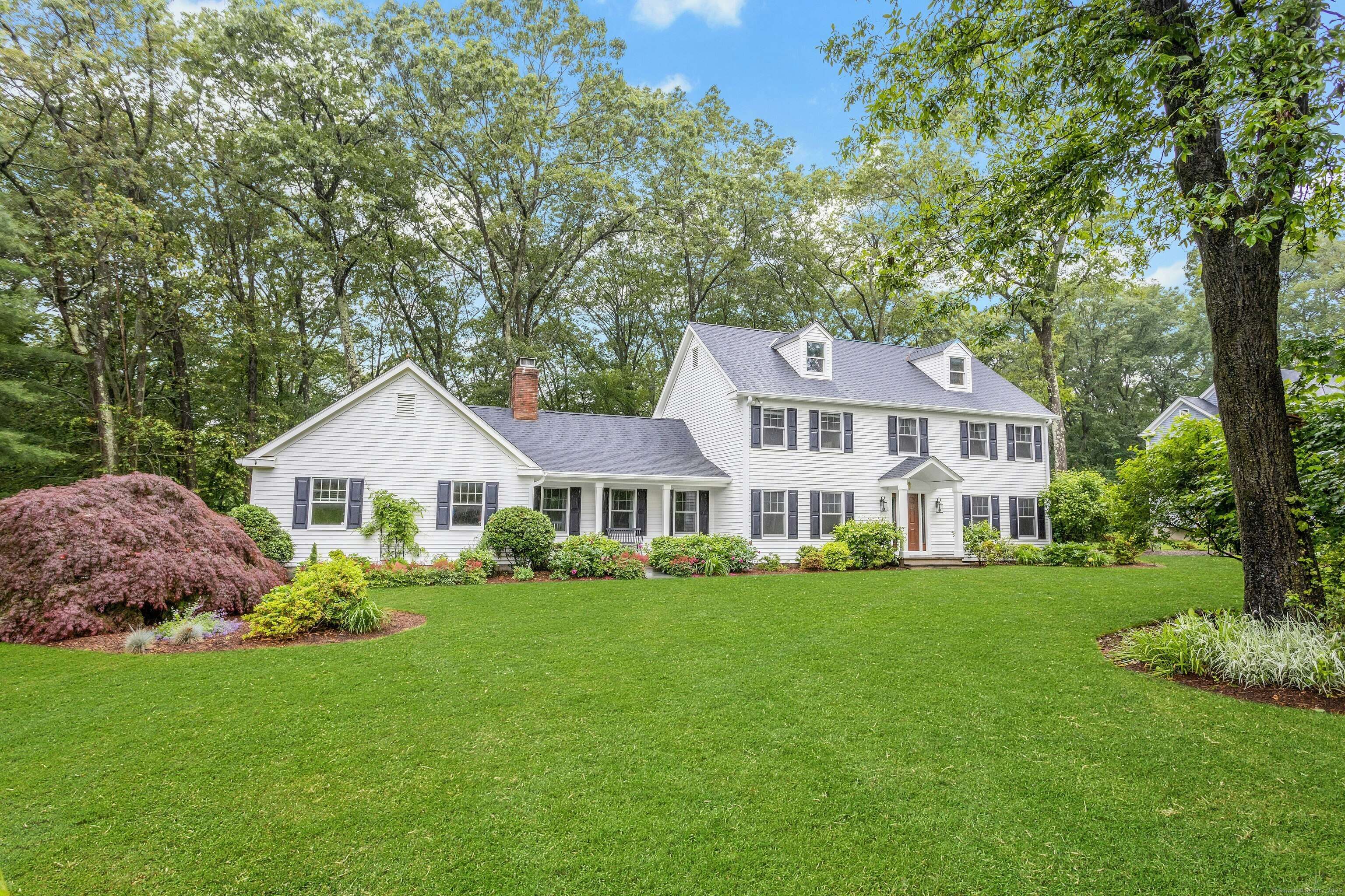 Stamford, CT 06903,180 Davenport Farm Lane South