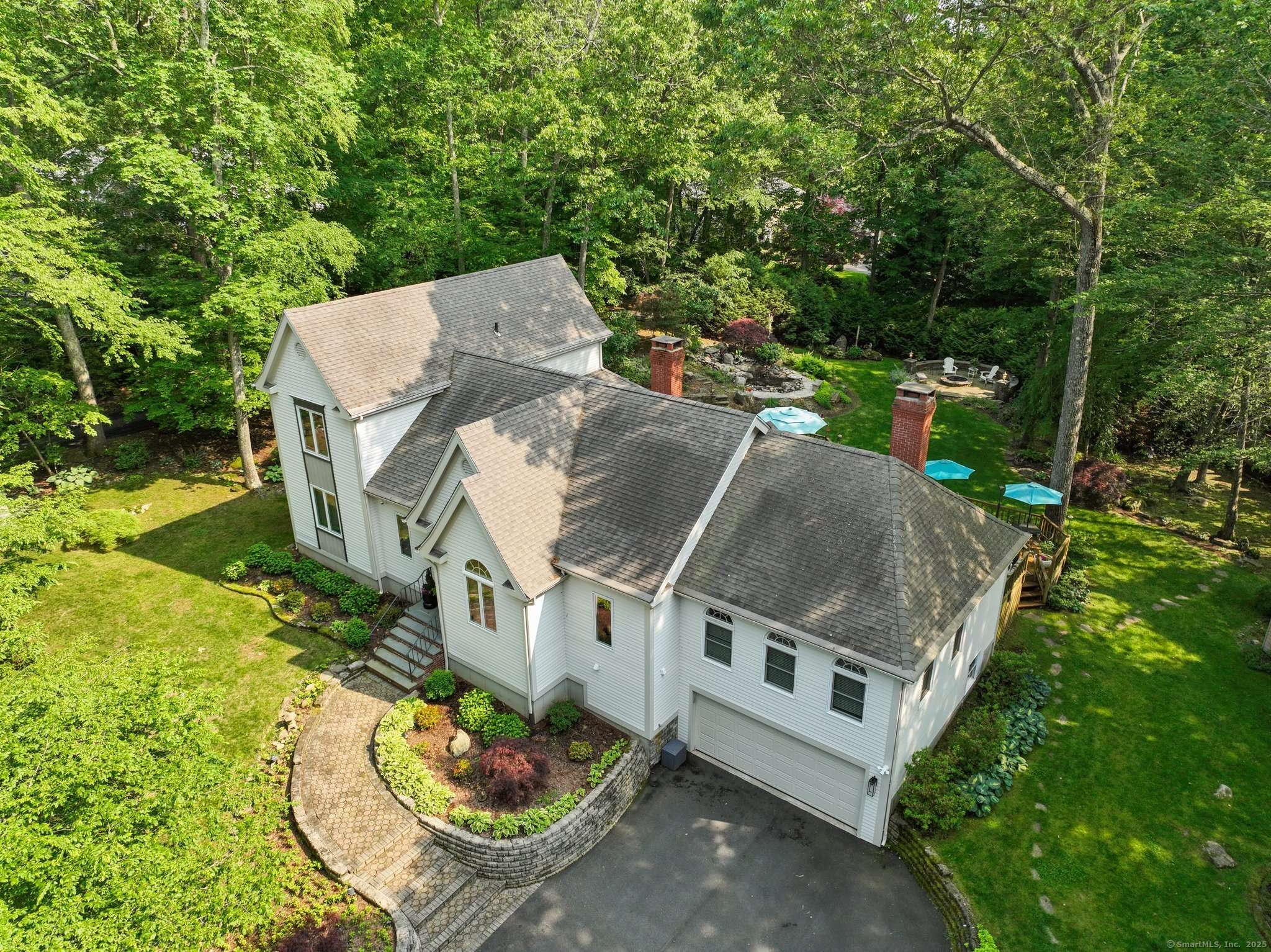 Madison, CT 06443,8 Highview Road