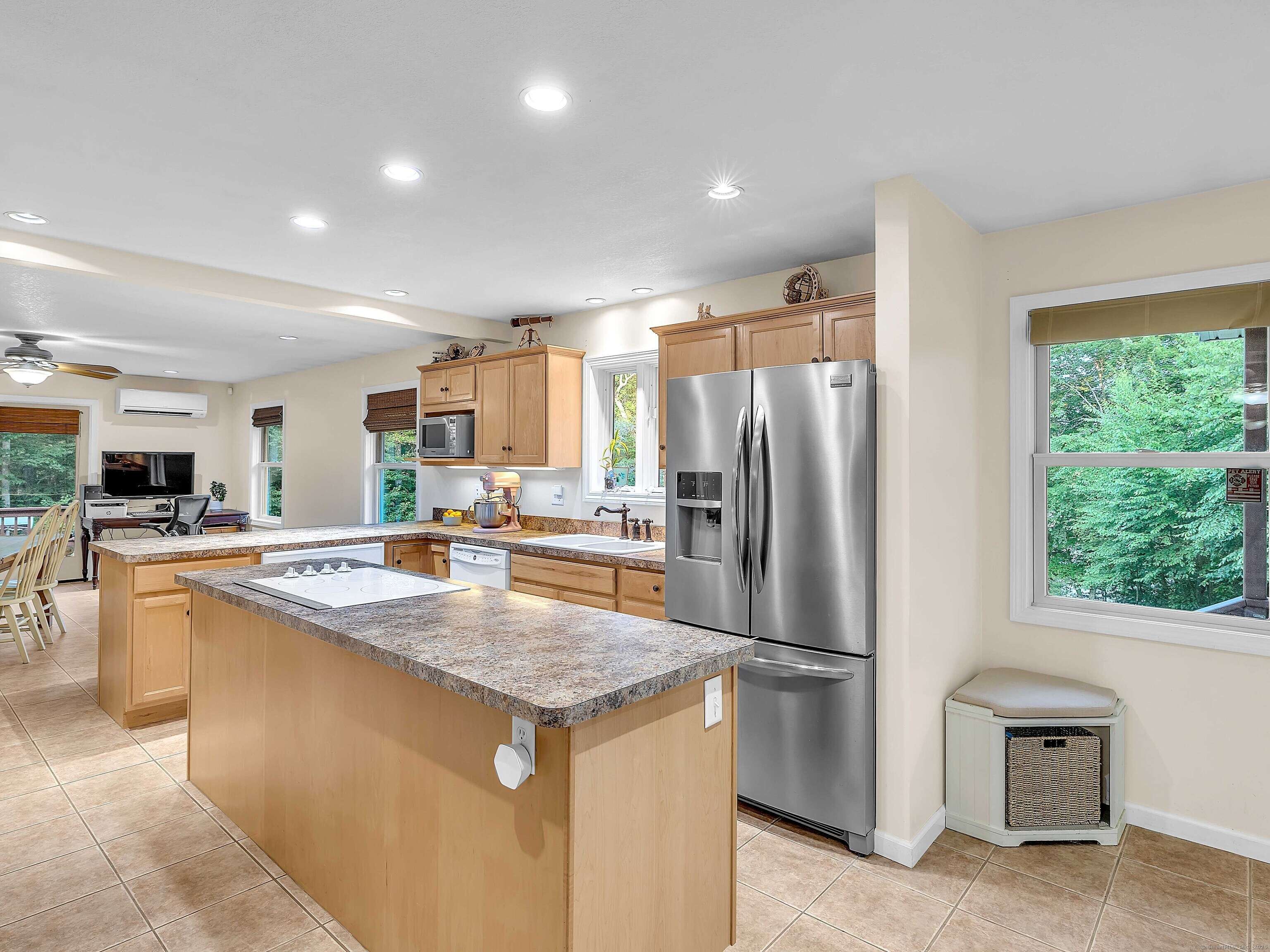 Montville, CT 06370,219 Doyle Road