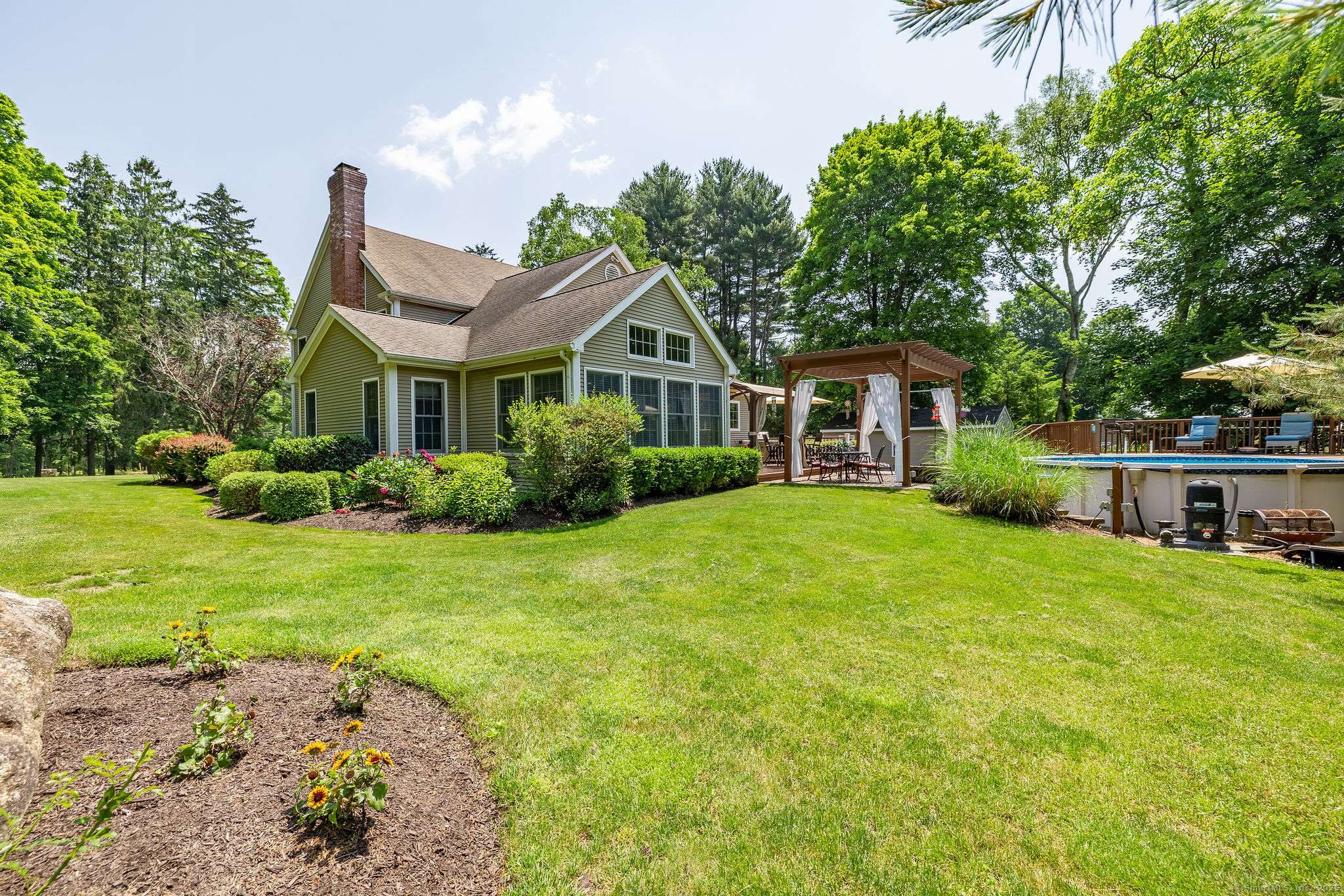 New Milford, CT 06776,427 Long Mountain Road