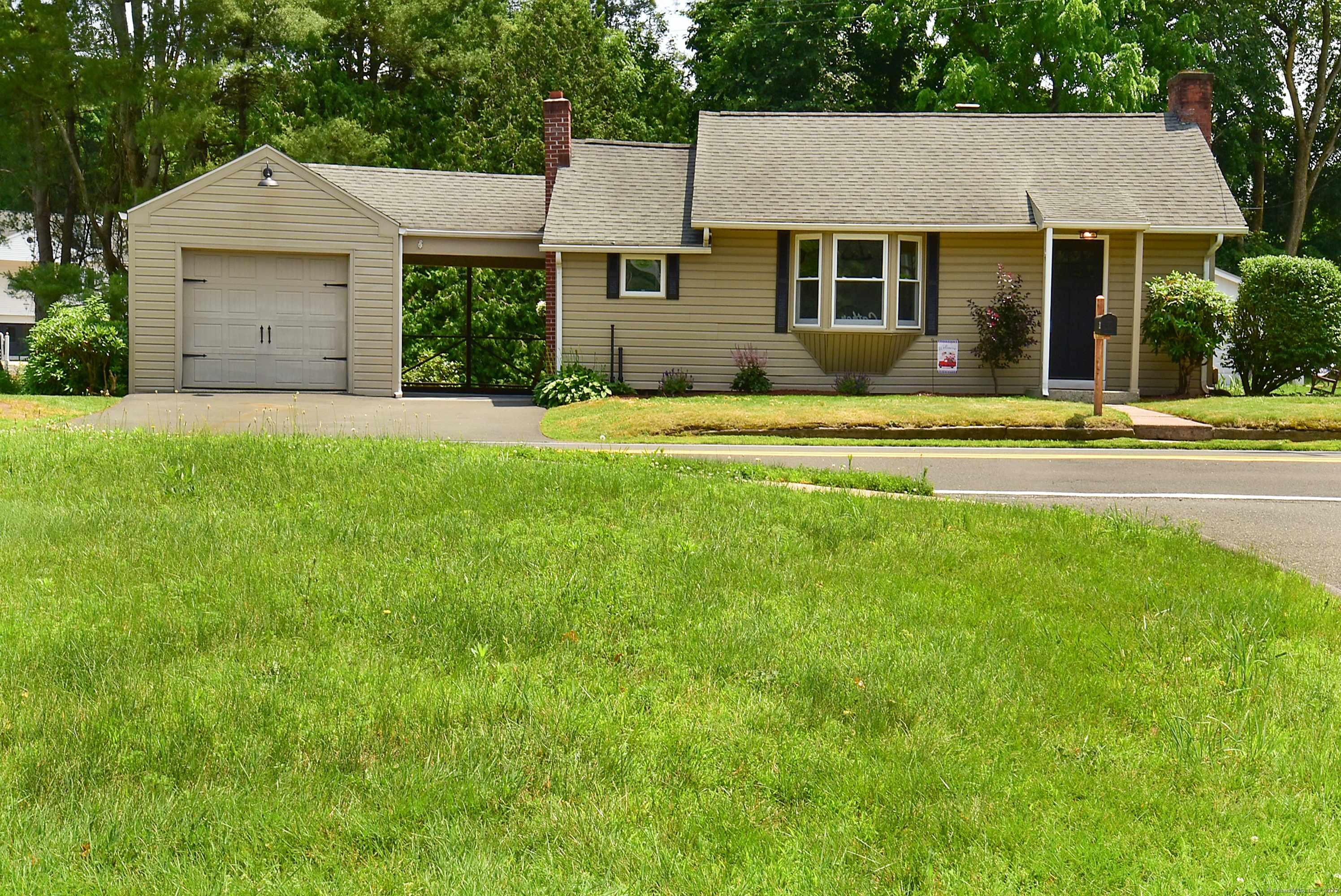 Somers, CT 06071,20 Battle Street