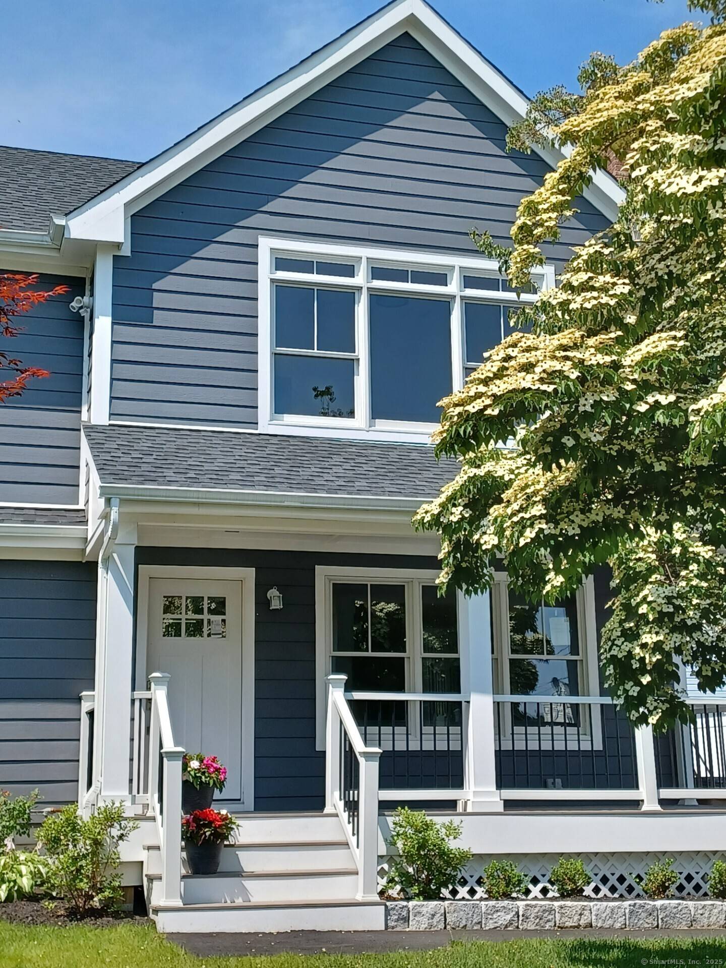 Stamford, CT 06902,105 Houston Terrace