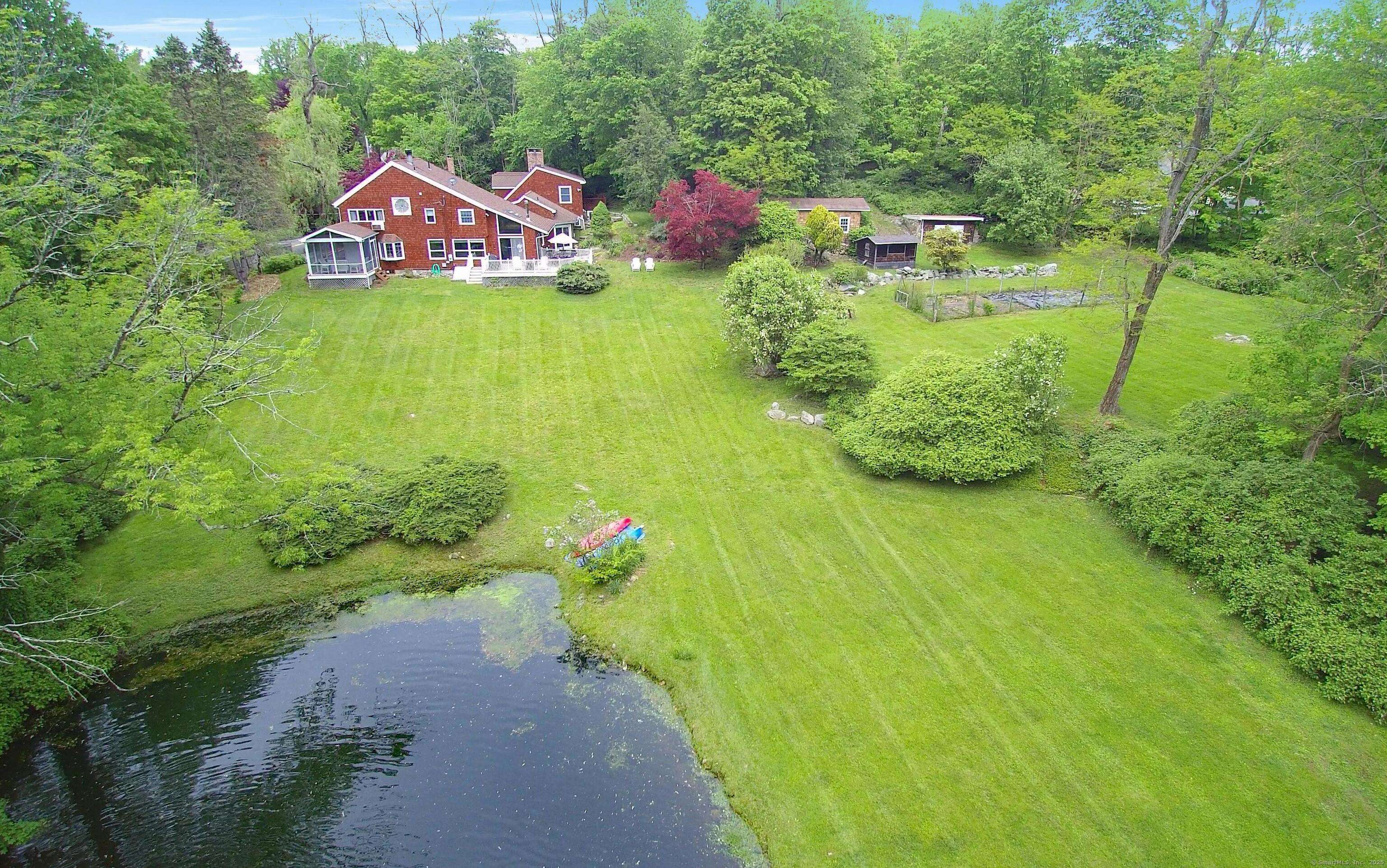Ridgefield, CT 06877,252 Florida Hill Road