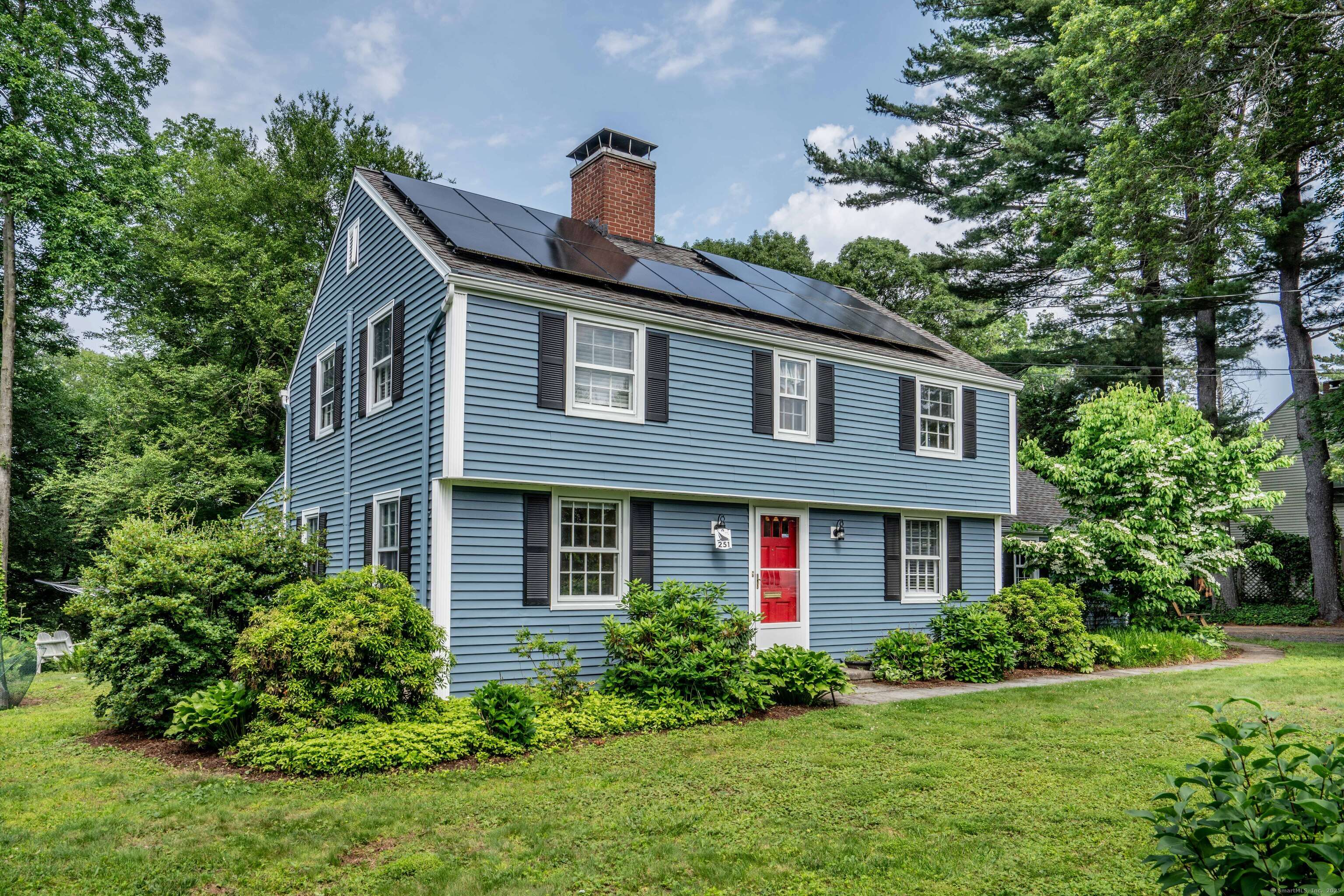 West Hartford, CT 06107,251 Ridgewood Road