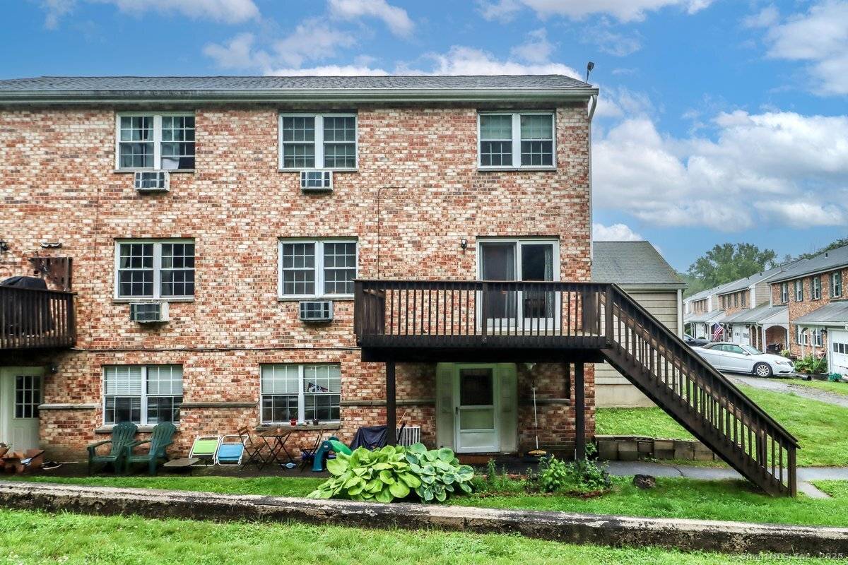 Brookfield, CT 06804,29 Whisconier Village #29