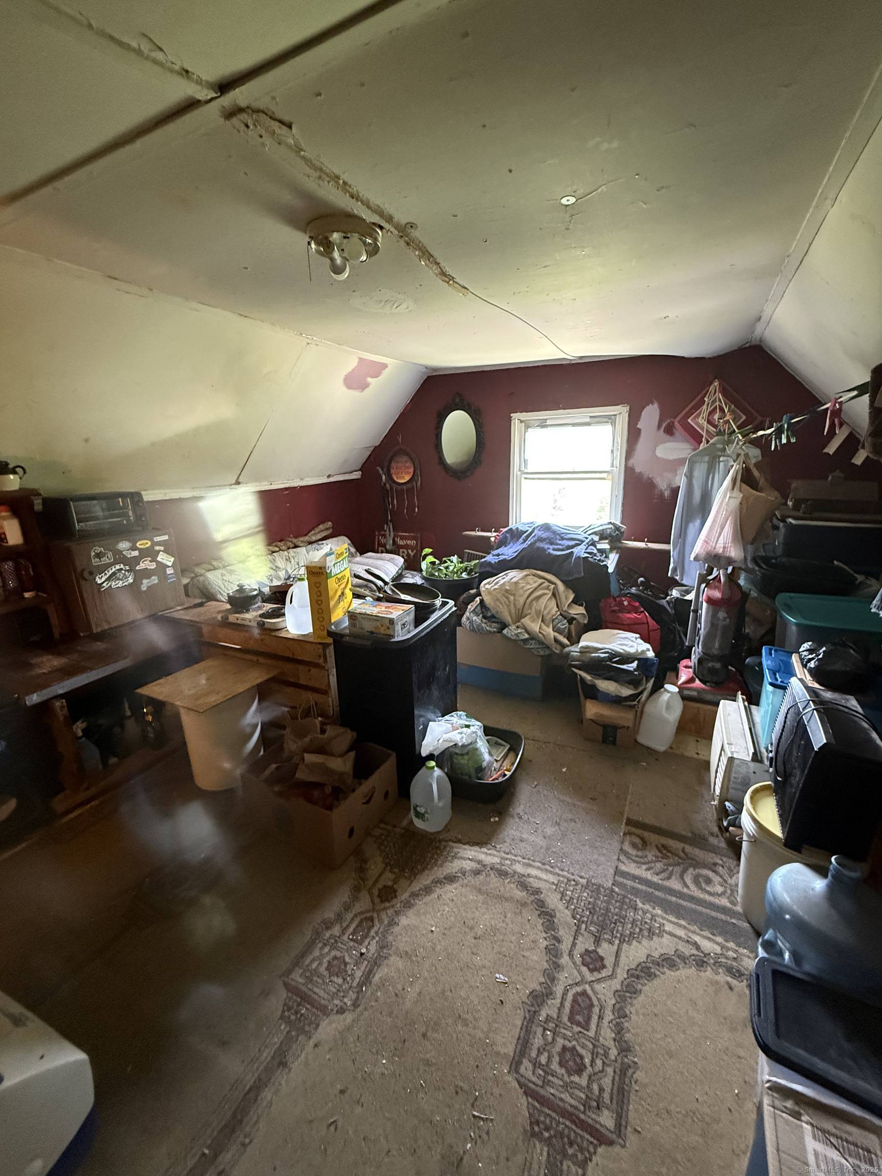 Middletown, CT 06457,5 Maple Place