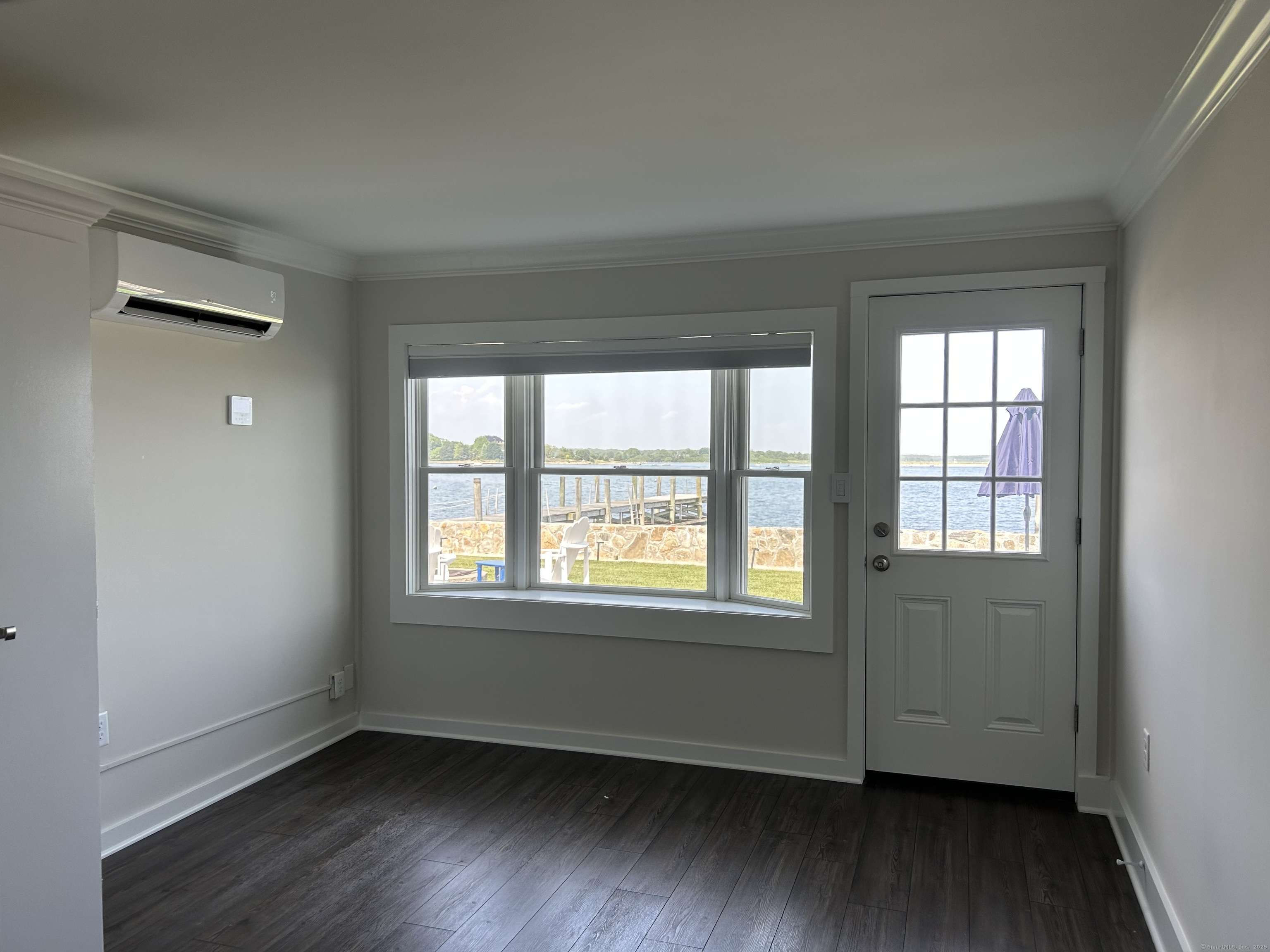 Stonington, CT 06378,17 Hancox Street #4