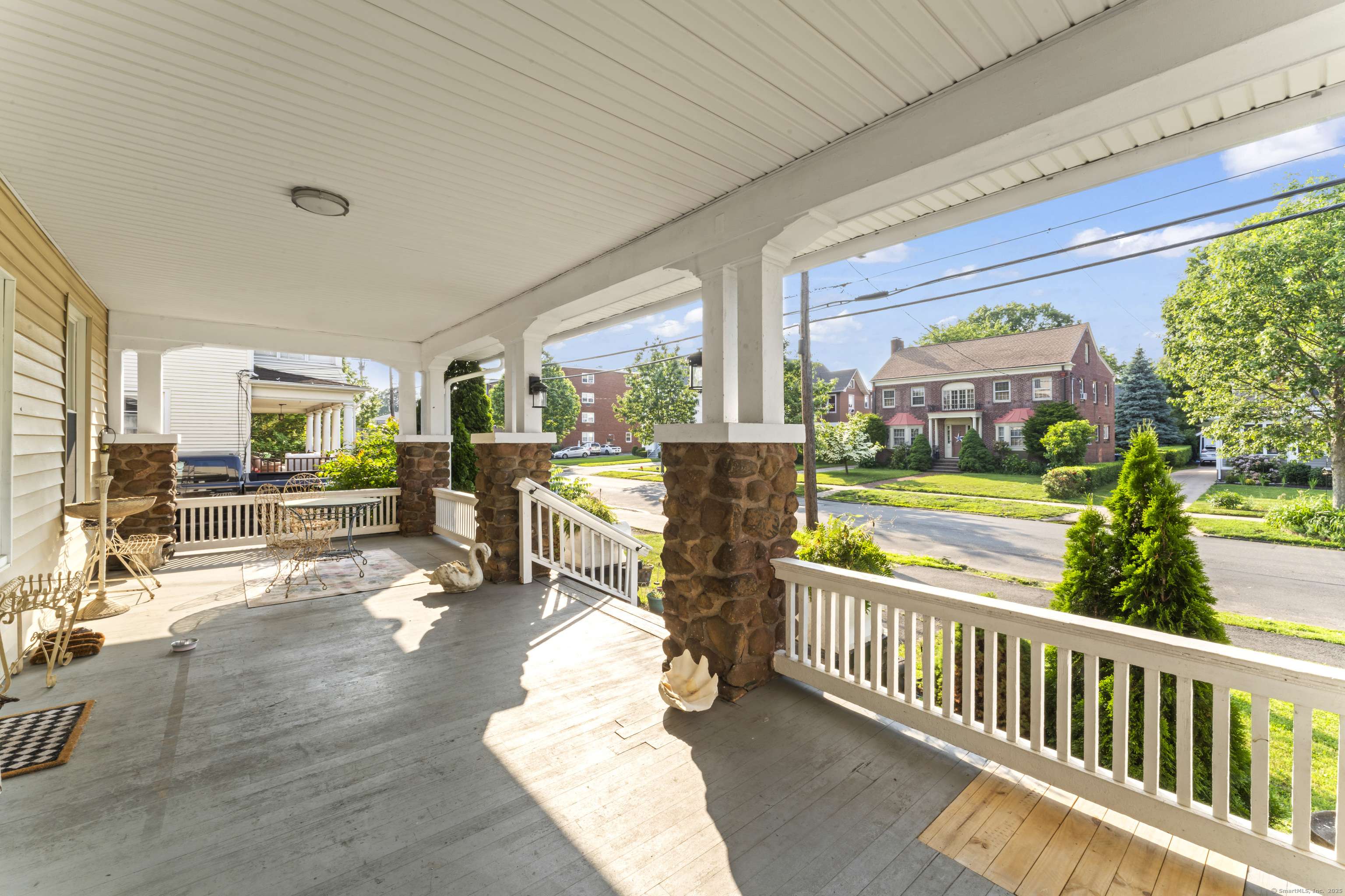 West Haven, CT 06516,82 Main Street
