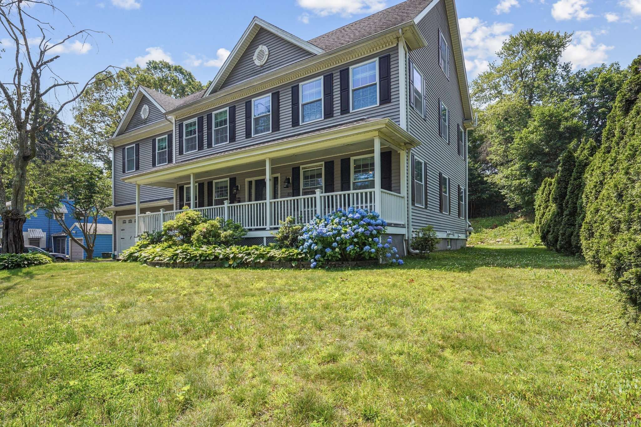 Trumbull, CT 06611,83 Cottage Street