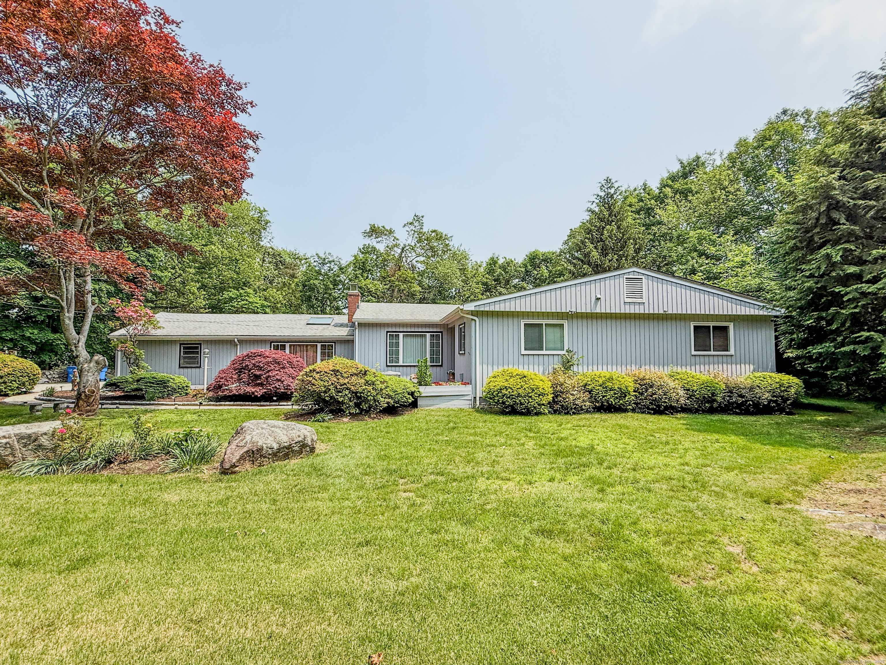 Shelton, CT 06484,143 Soundview Avenue
