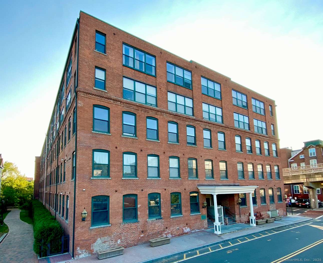 Shelton, CT 06484,145 Canal Street #104