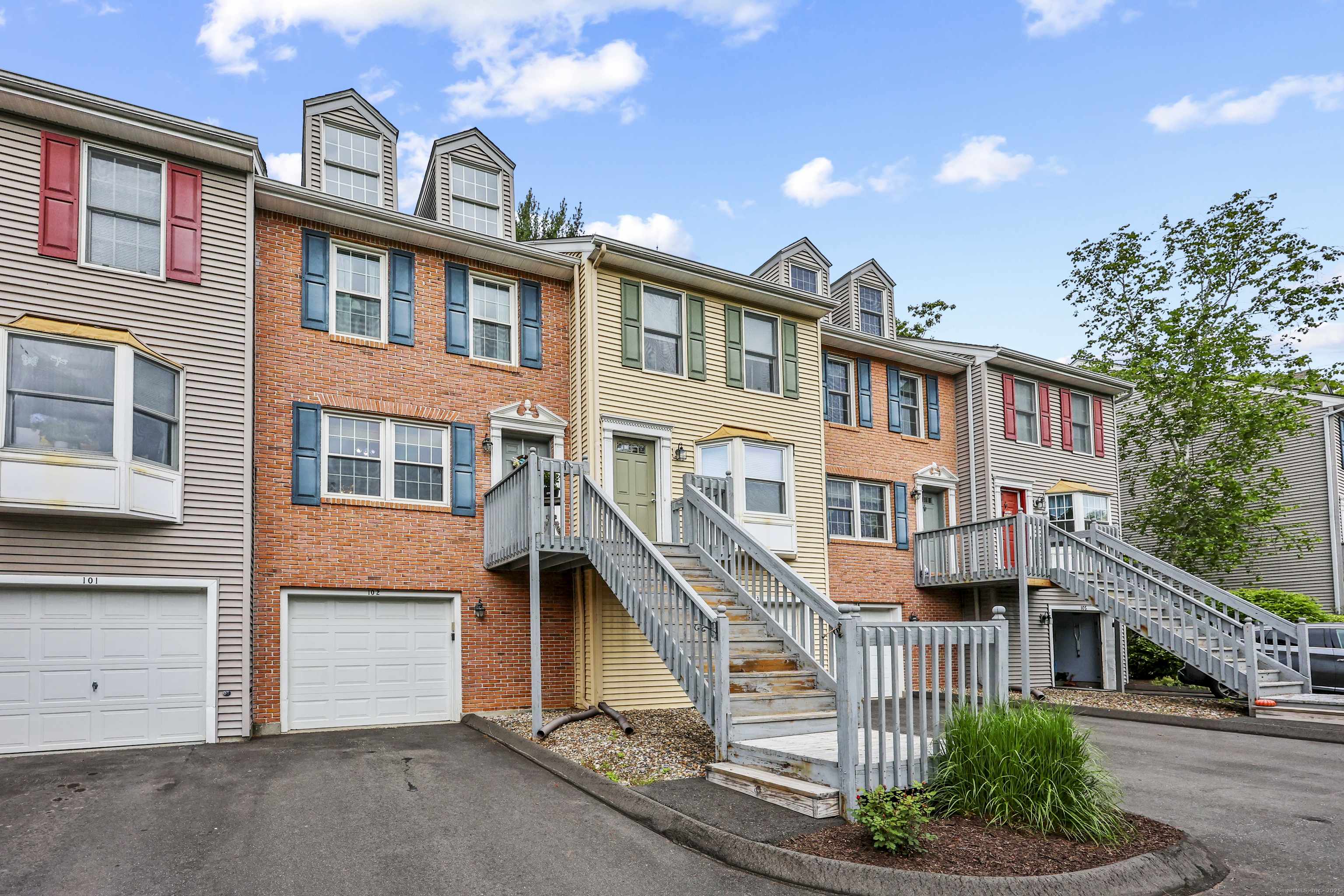 Torrington, CT 06790,1275 Winsted Road #102