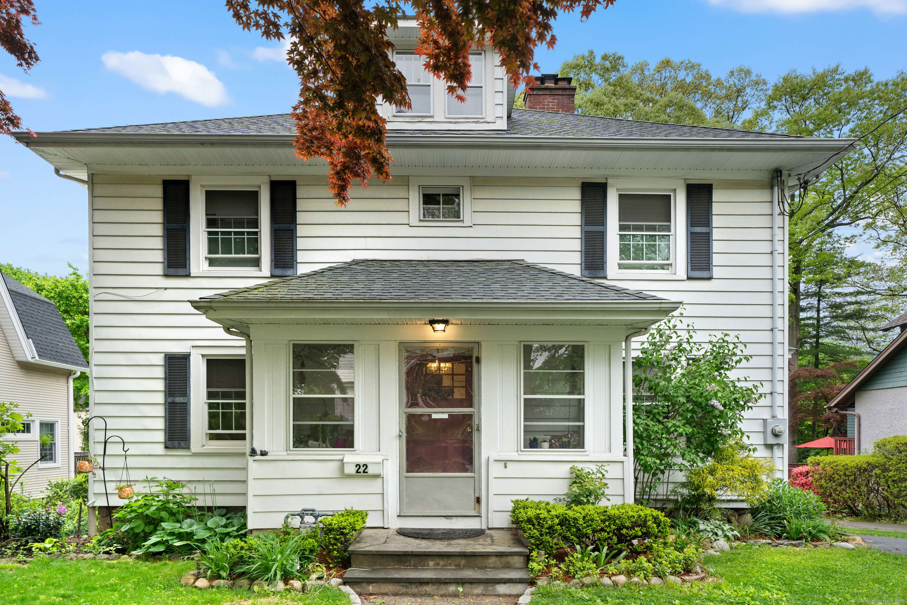 Stamford, CT 06906,22 Glen Terrace