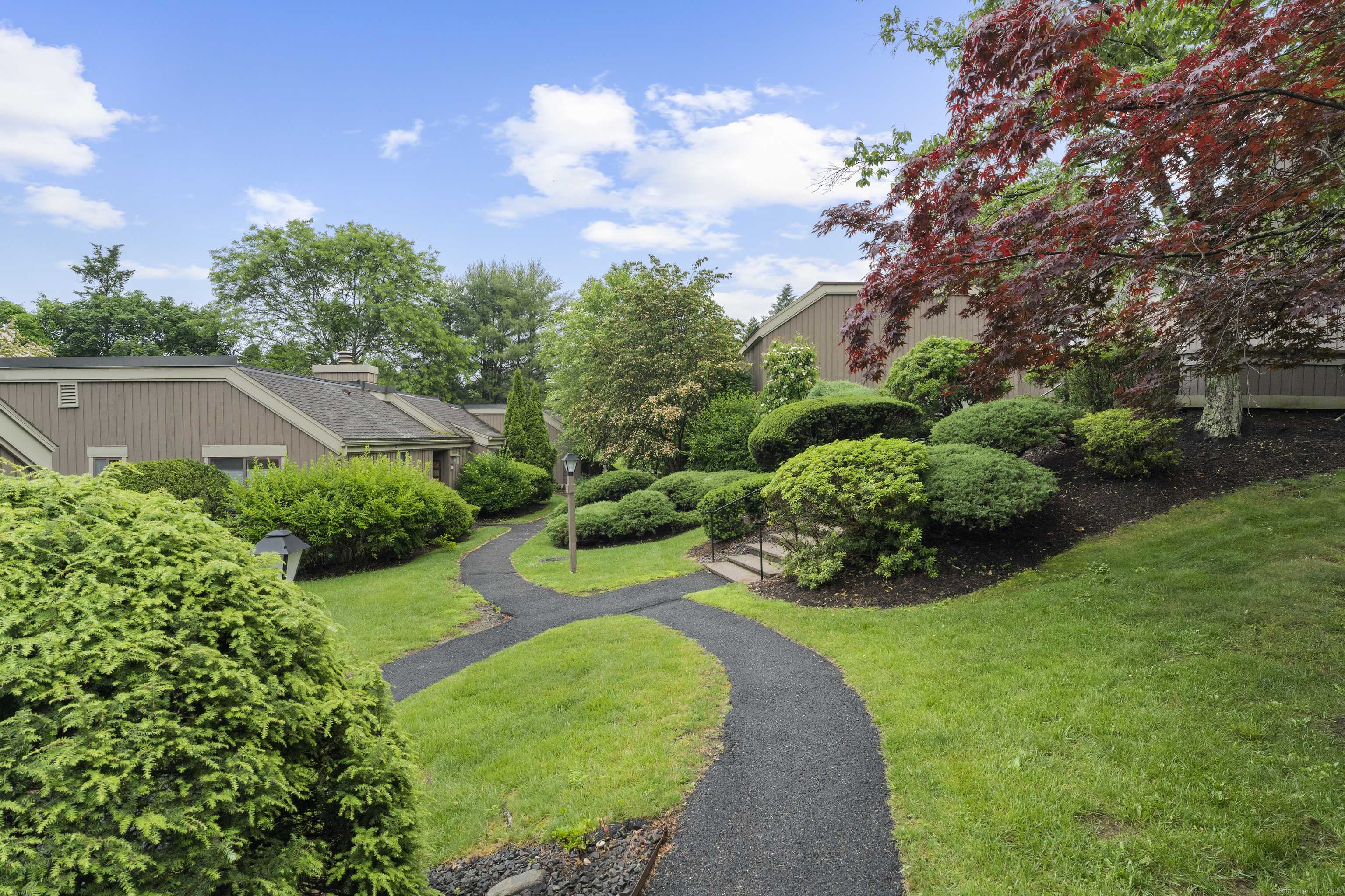 Southbury, CT 06488,21 Heritage Circle #A