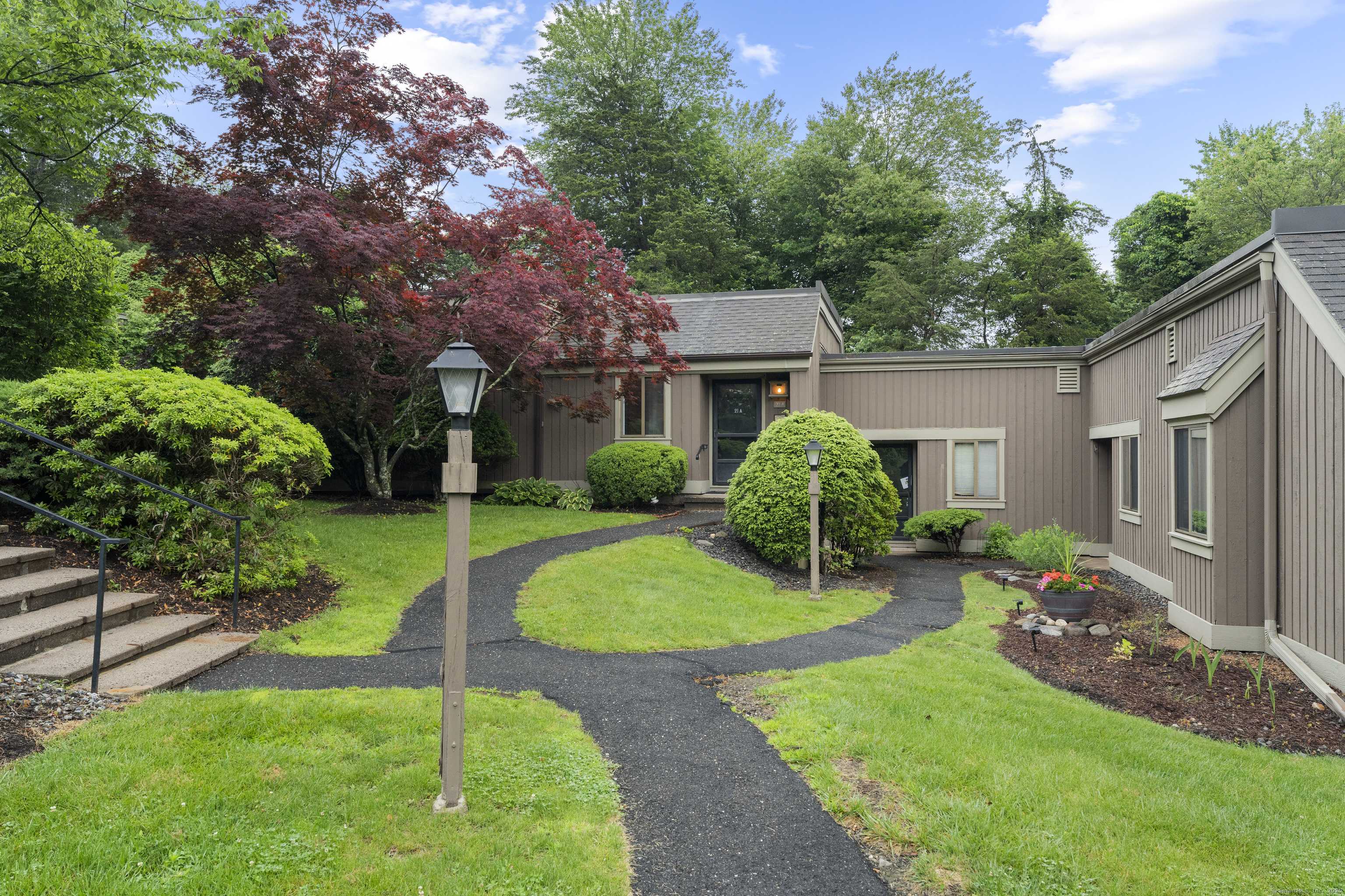 Southbury, CT 06488,21 Heritage Circle #A