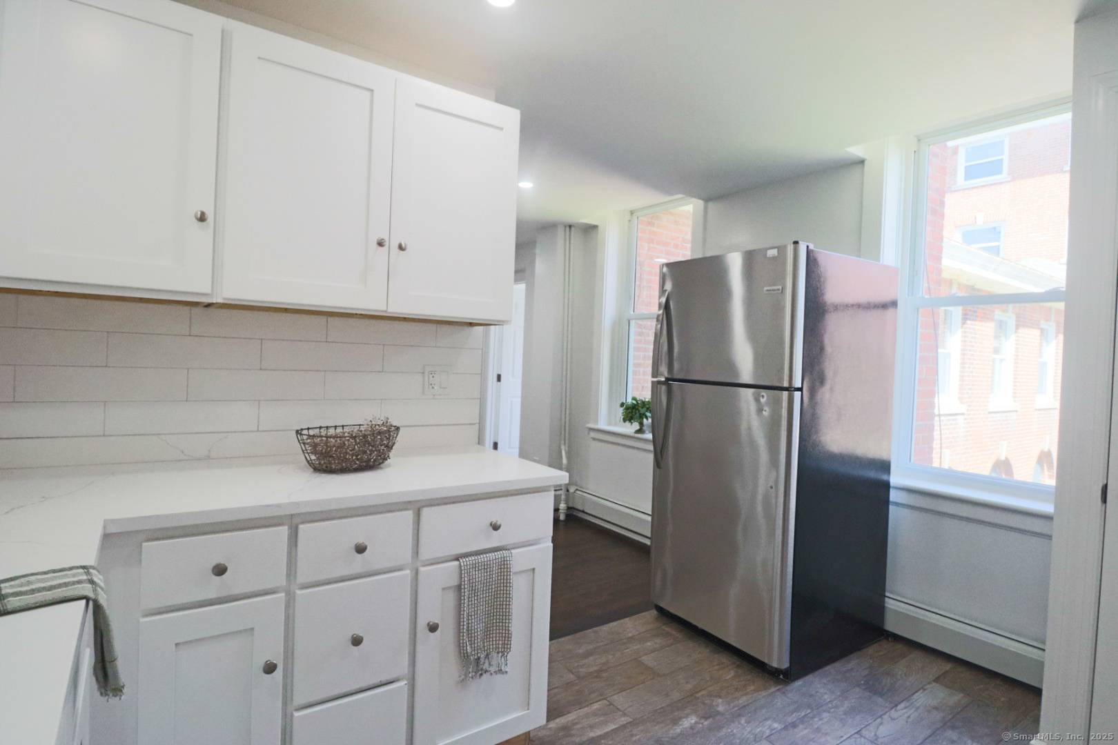 New London, CT 06320,156 Garfield Avenue #3