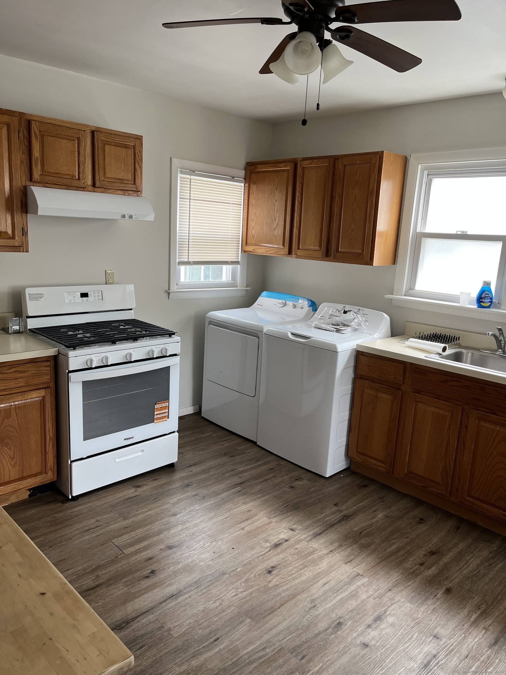 Stratford, CT 06615,7 Southard Court