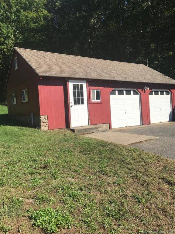 Oxford, CT 06478,121 Hawley Road