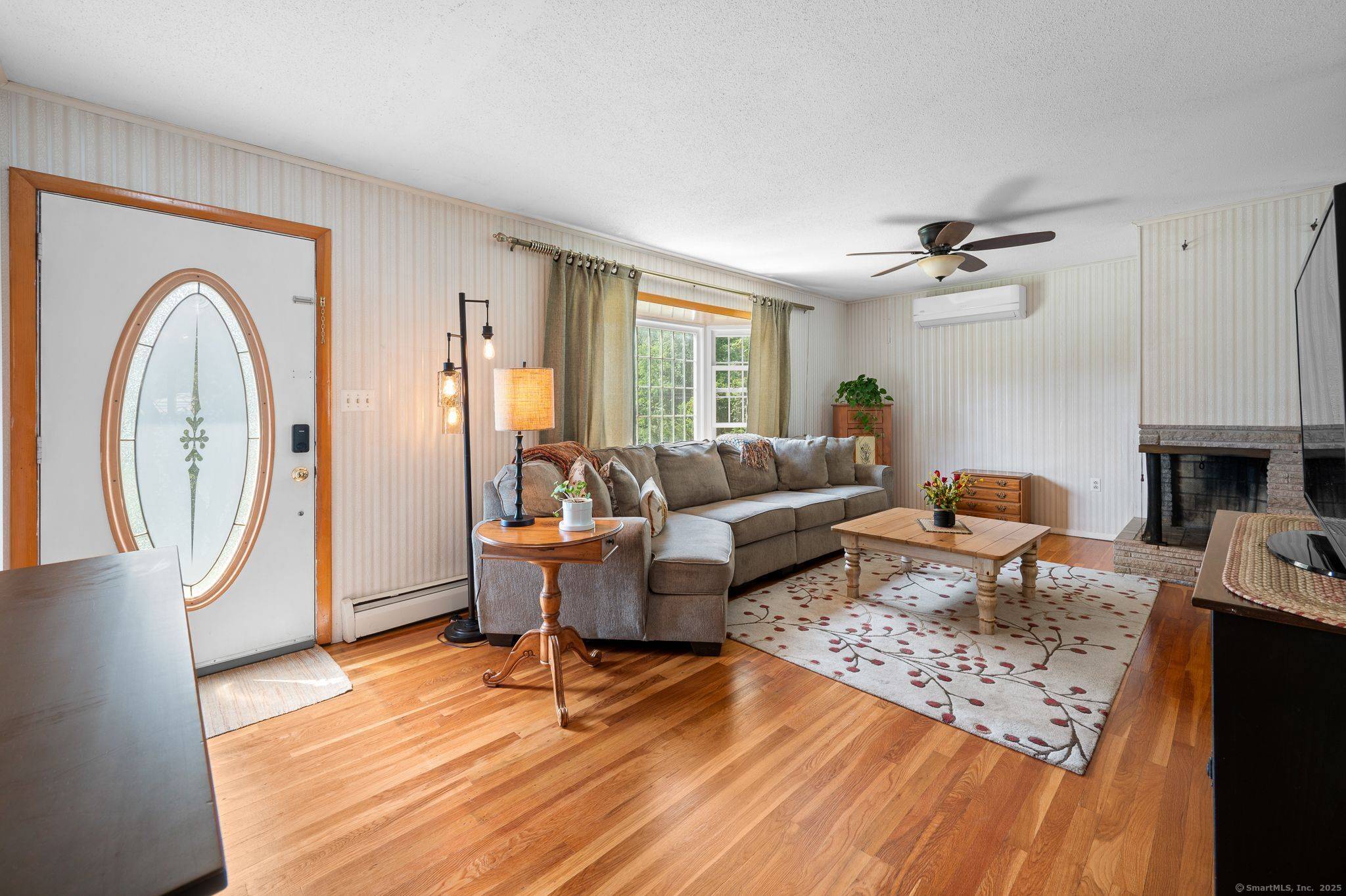 Waterford, CT 06385,43 Dimmock Road