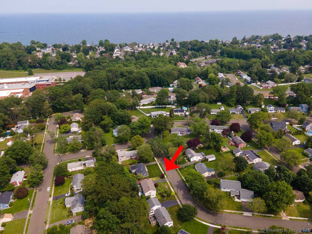 Milford, CT 06460,80 Easy Street