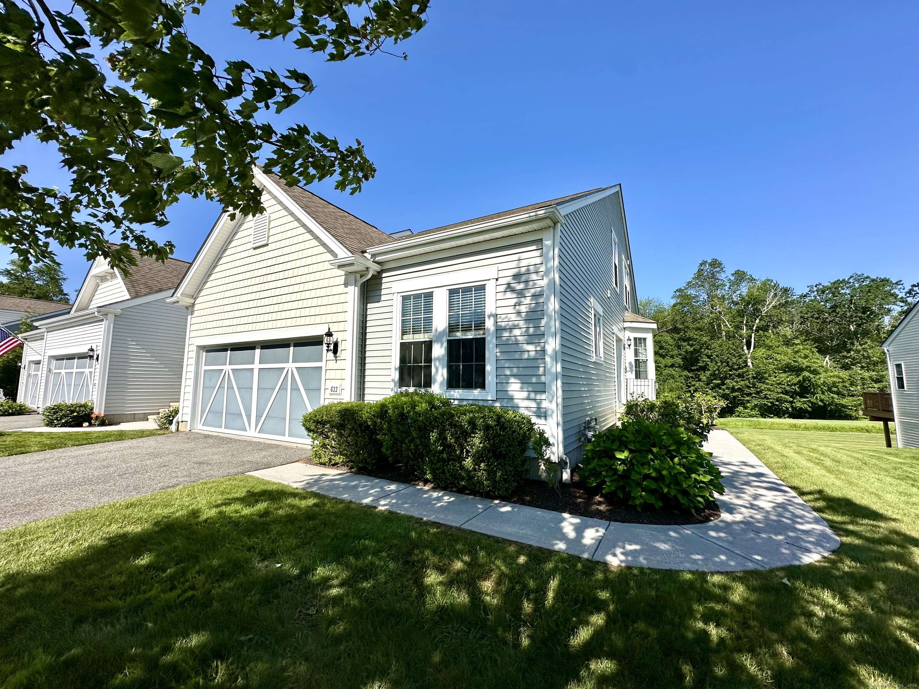 Oxford, CT 06478,633 Championship Drive #633