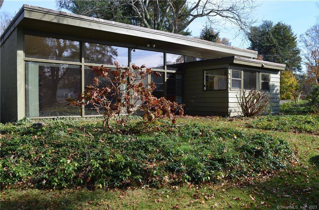 North Haven, CT 06473,2 Cooper Road
