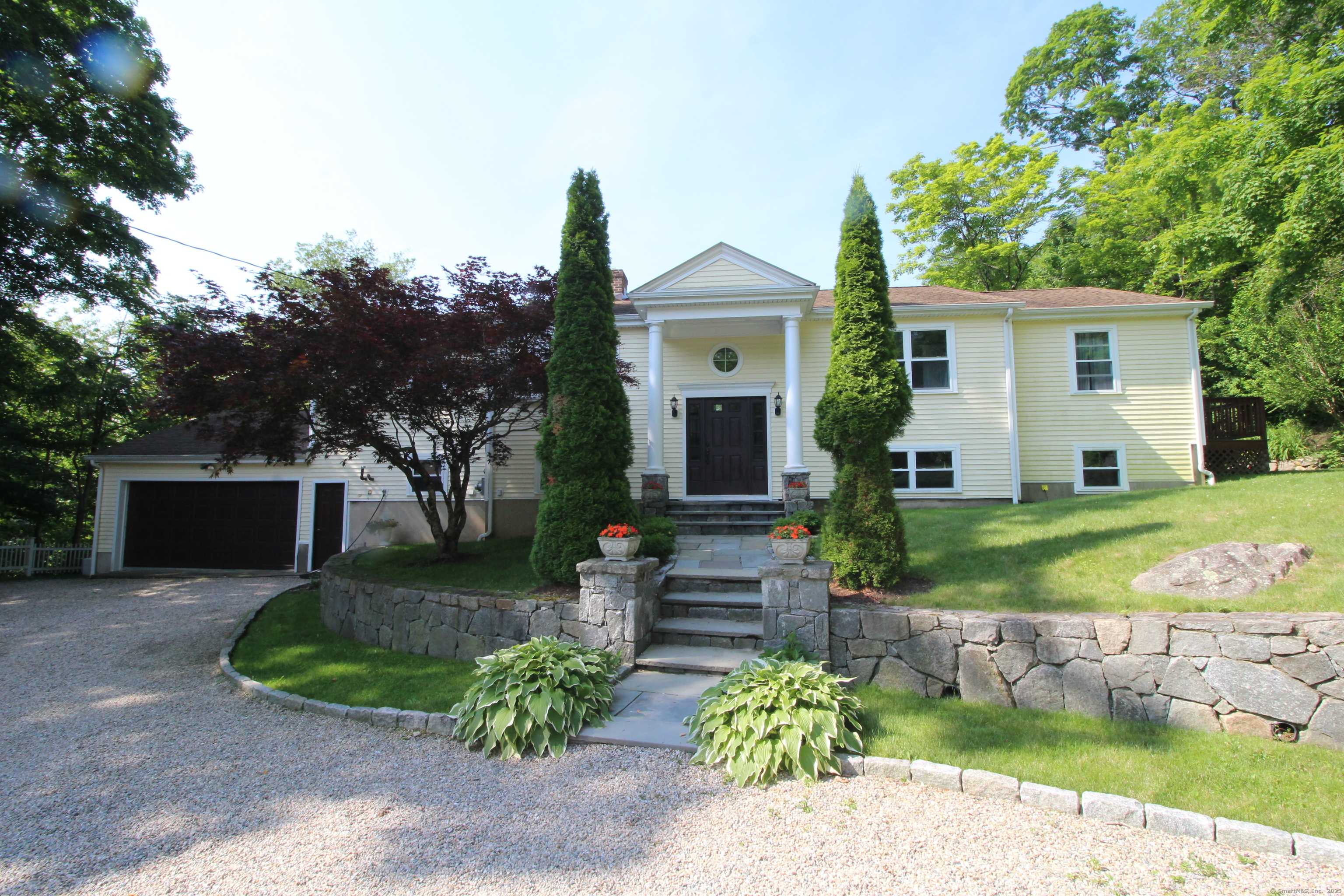 Stamford, CT 06903,42 Alma Rock Road