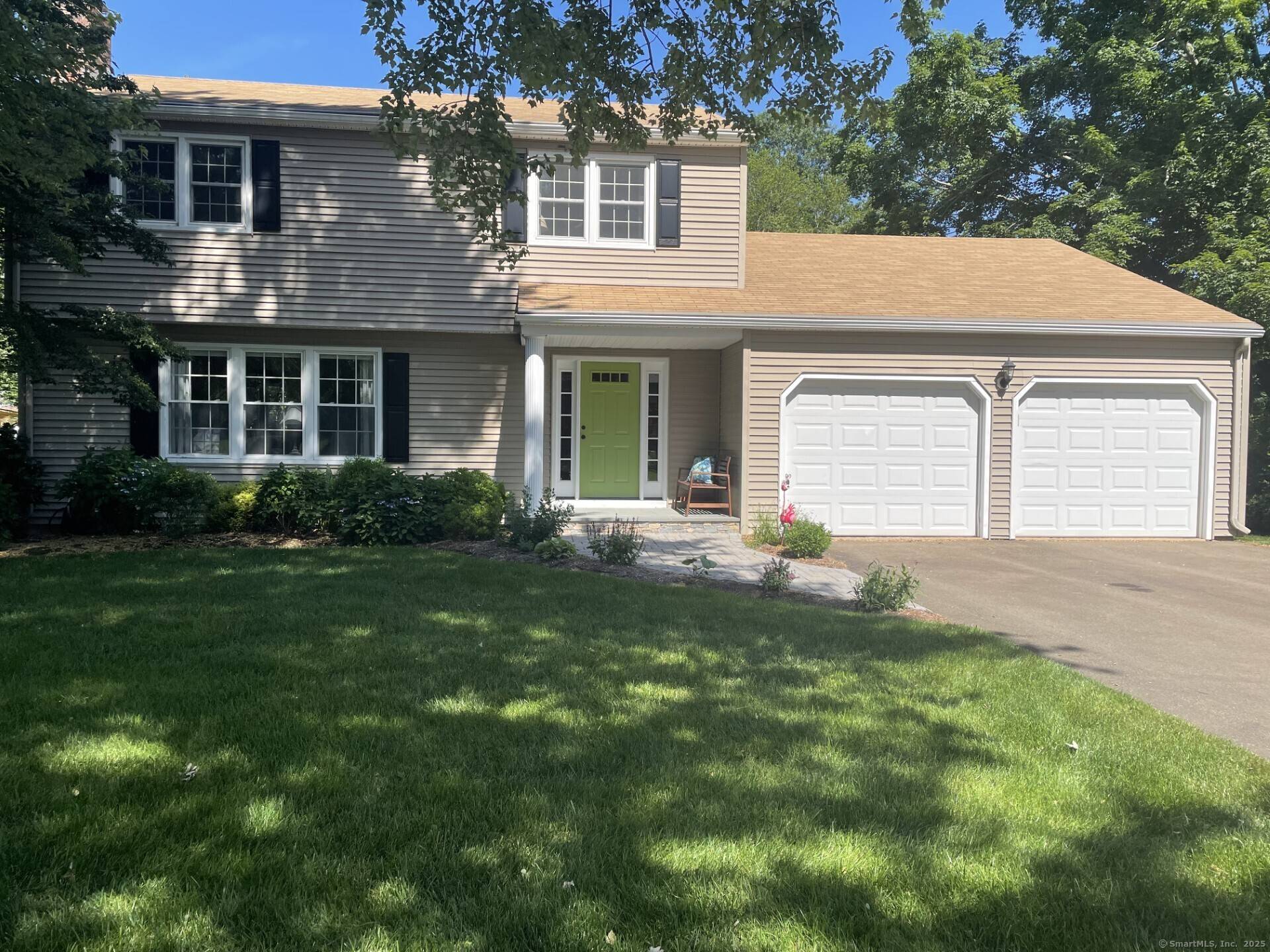 Cheshire, CT 06410,677 Wiese Road
