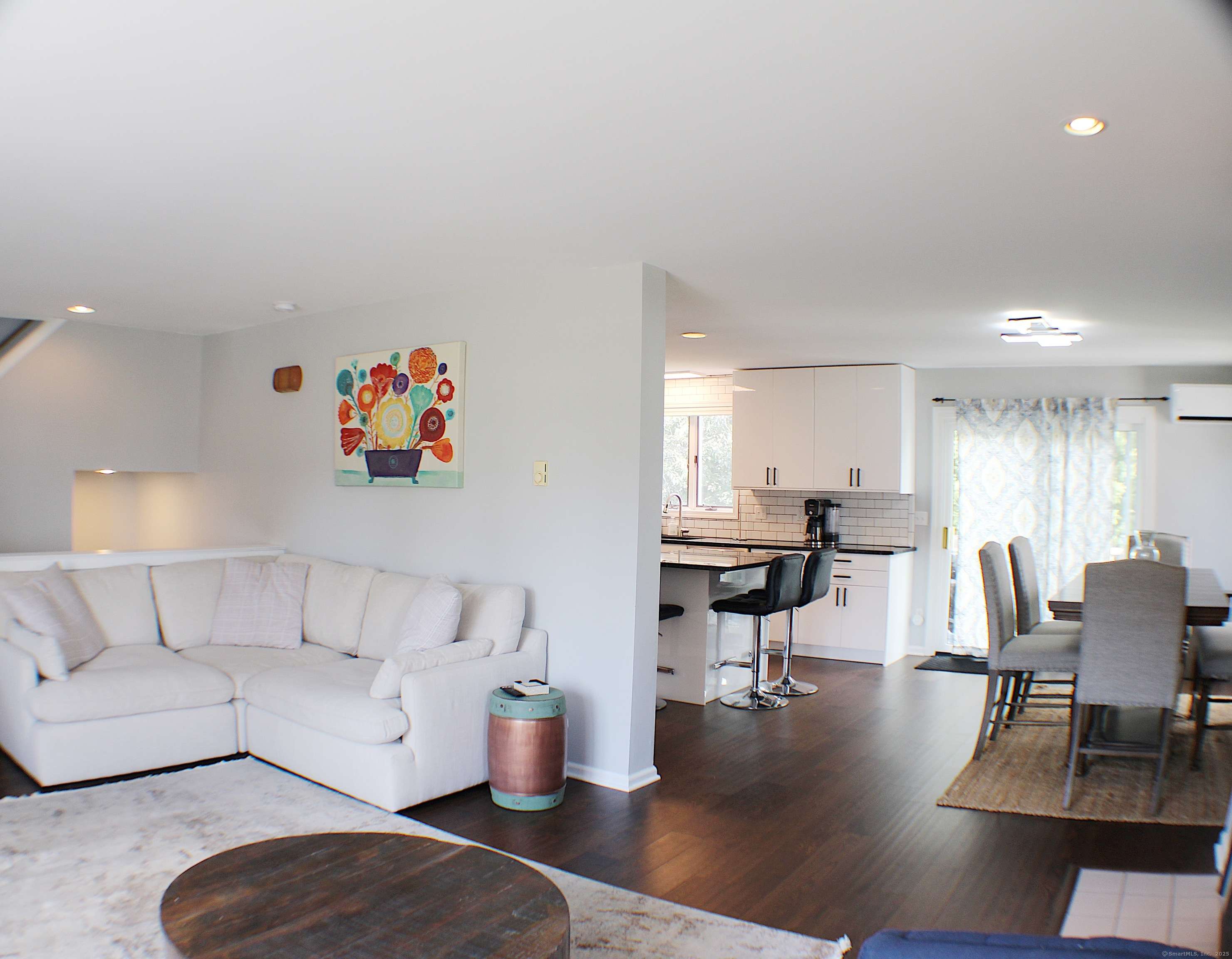 Groton, CT 06340,12 Middlefield Street