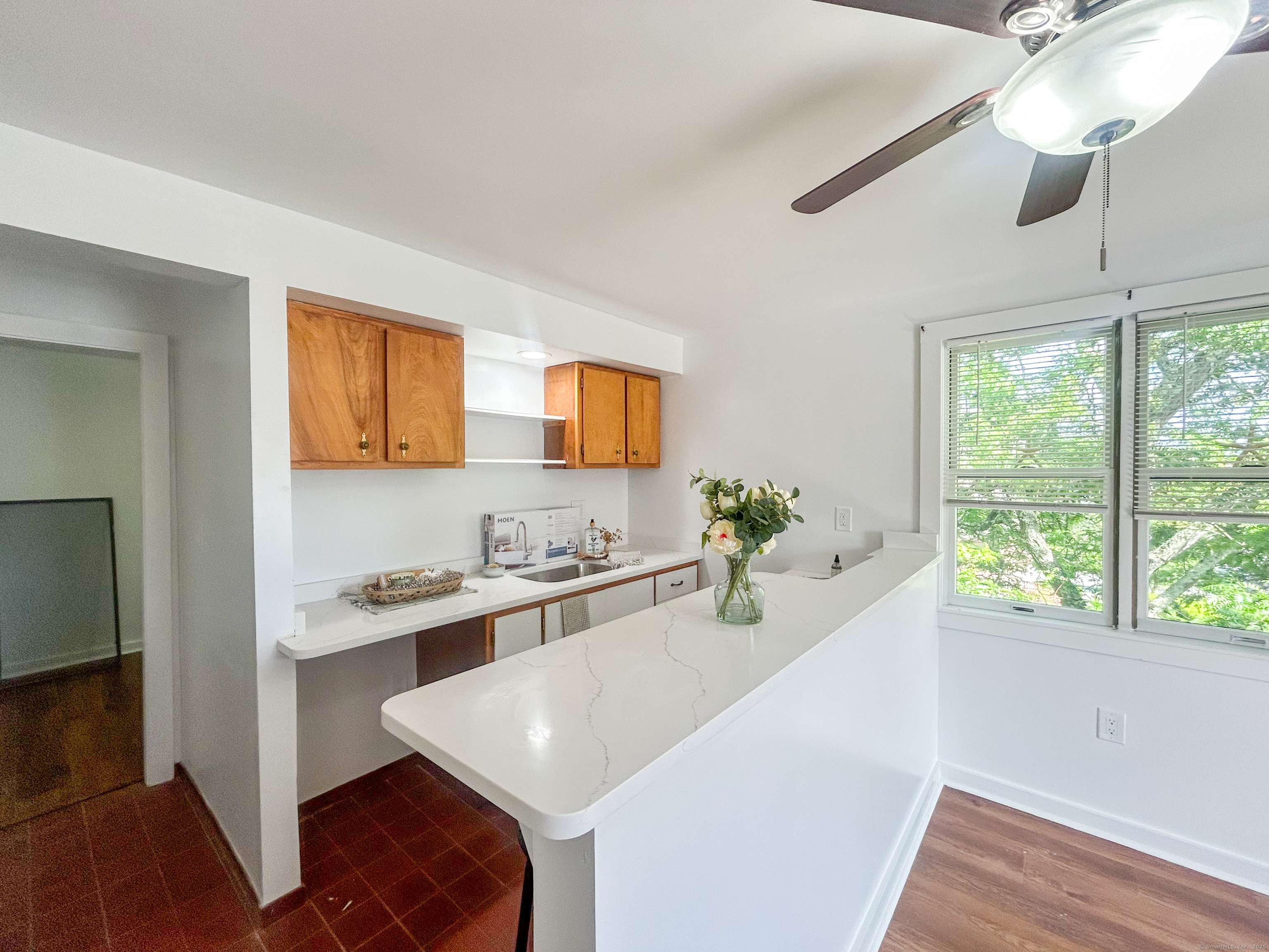 New London, CT 06320,51 Franklin Street #4