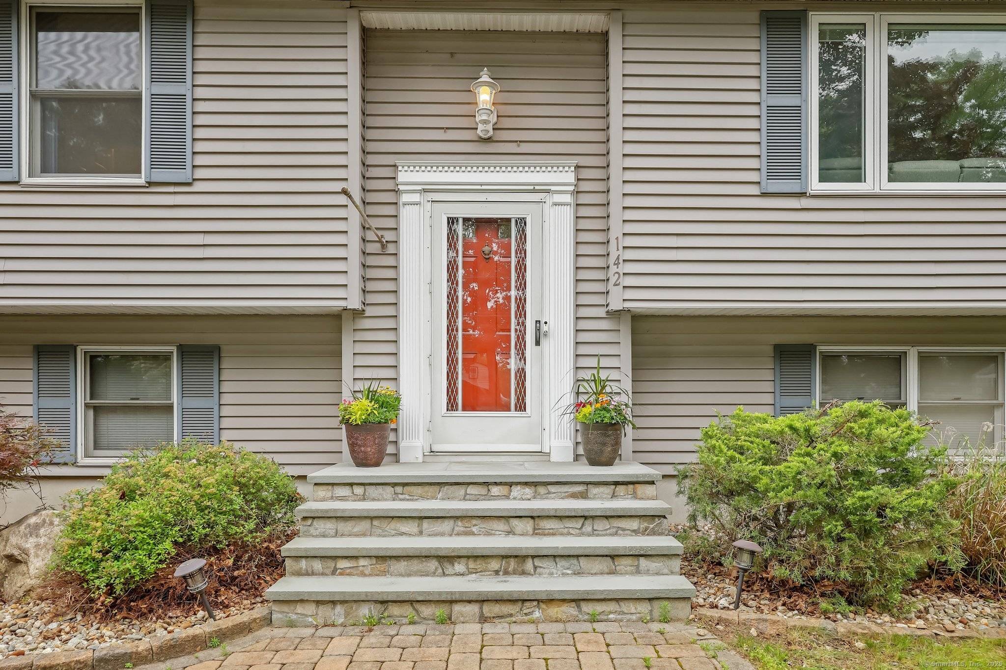 Enfield, CT 06082,142 Raffia Road