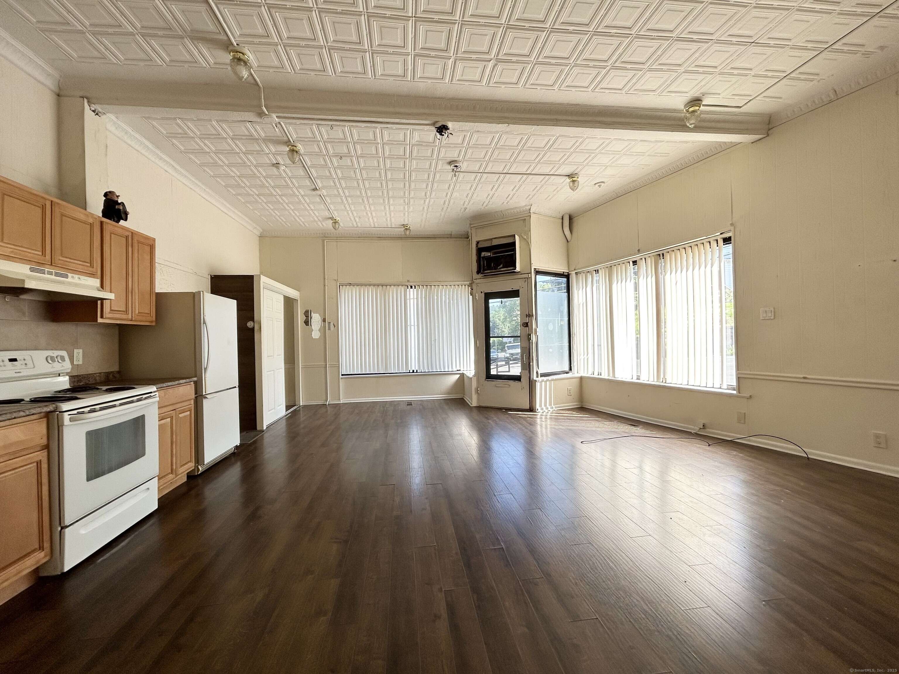 Ansonia, CT 06401,116 Central Street