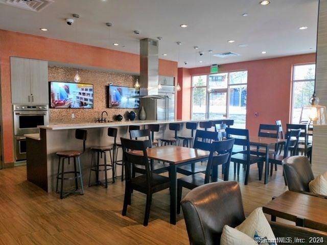Stamford, CT 06905,111b Morgan Street #420