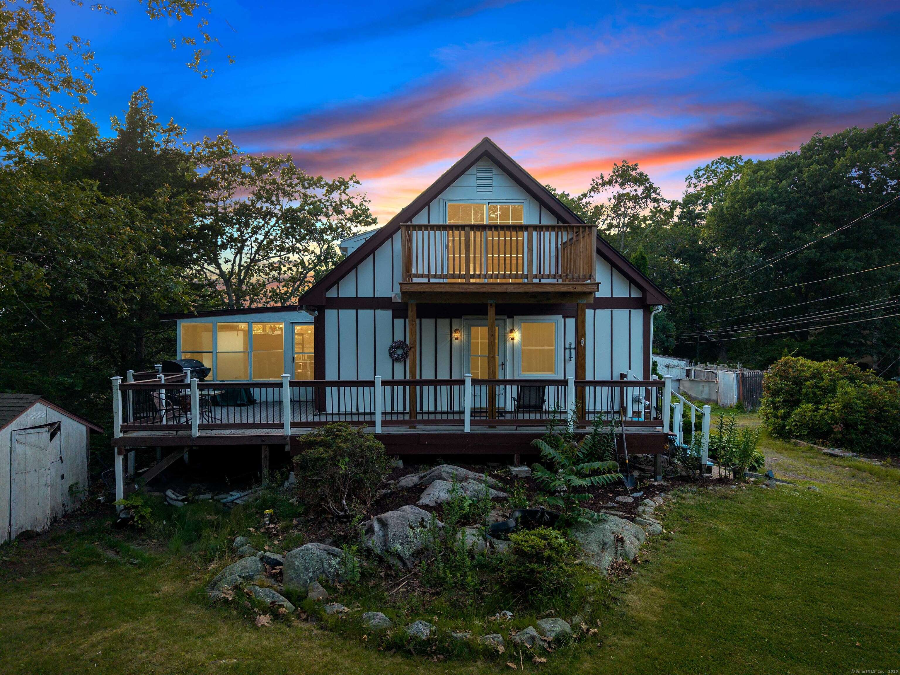 Waterford, CT 06385,18 Dayton Road