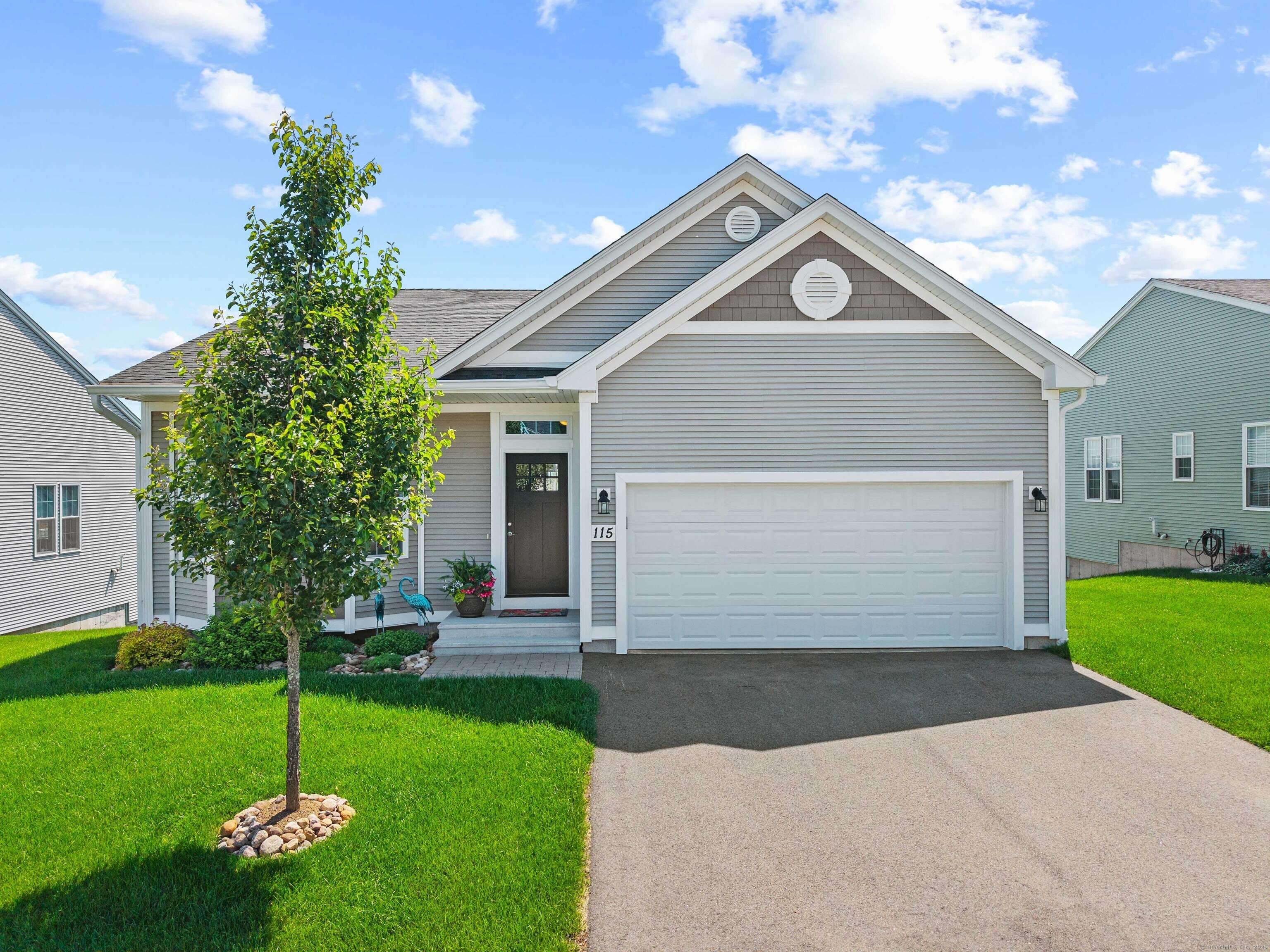 Middletown, CT 06457,115 Webster Lane #115