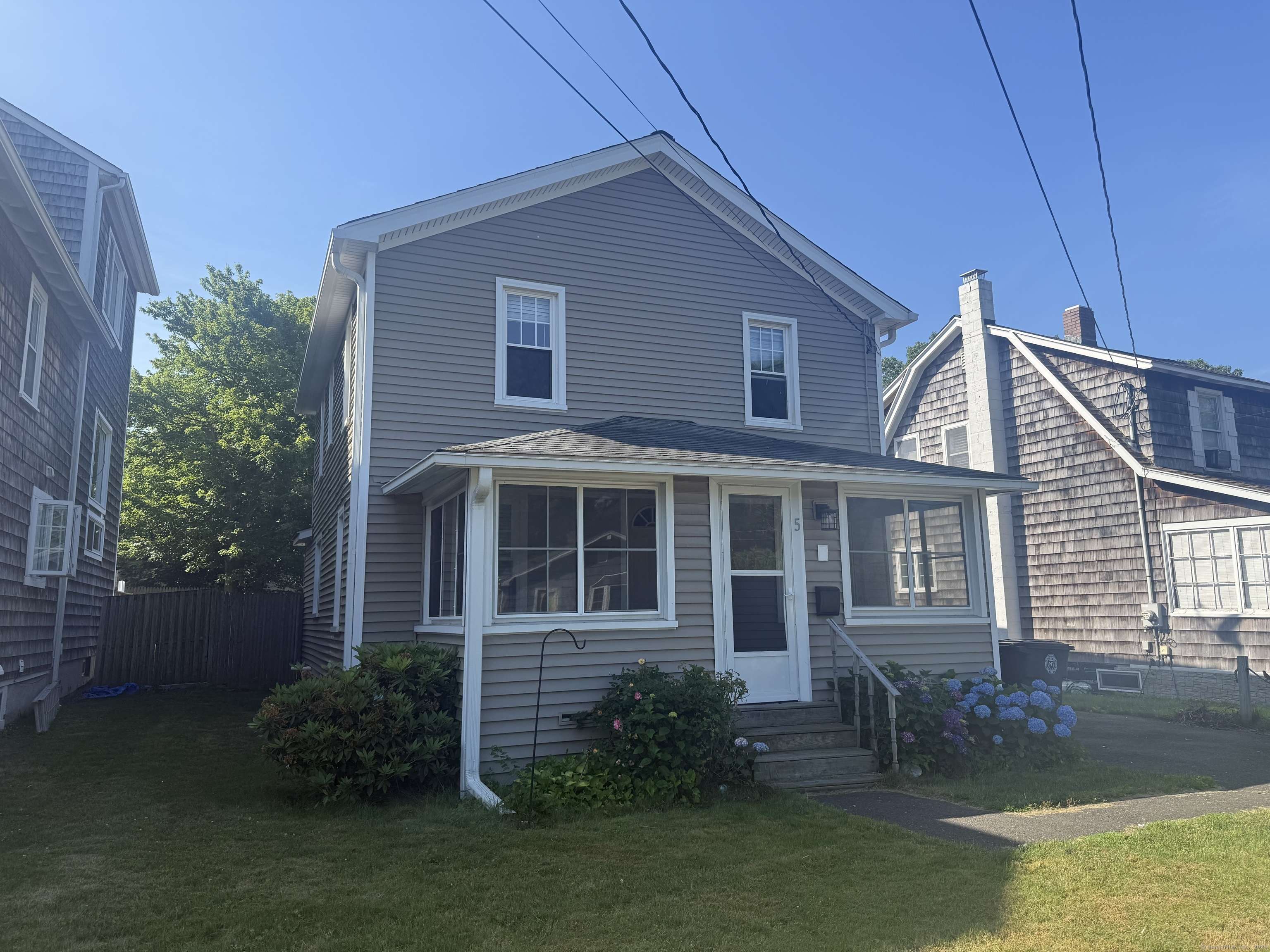 Milford, CT 06460,5 Vine Street