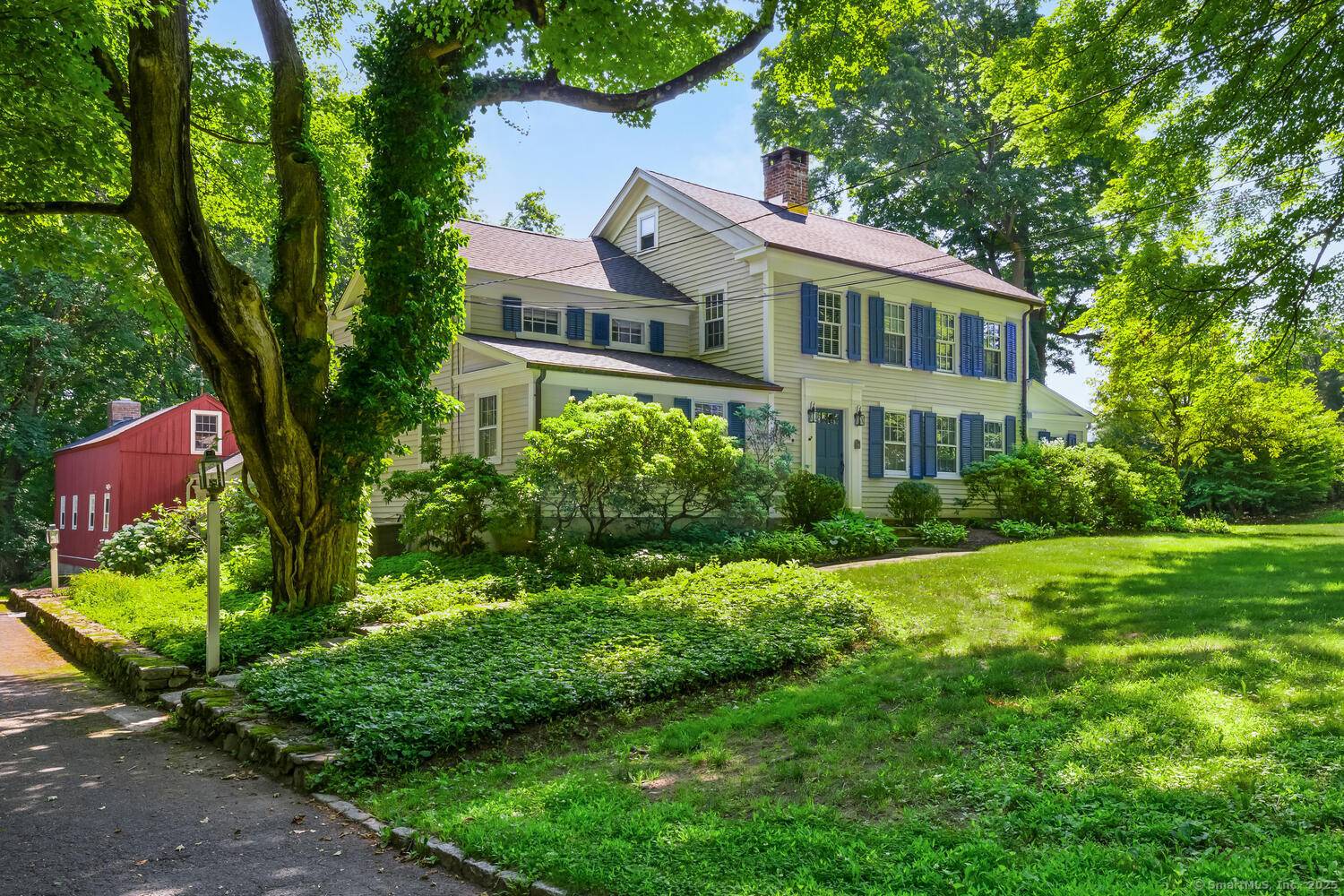 Wilton, CT 06897,300 Ridgefield Road