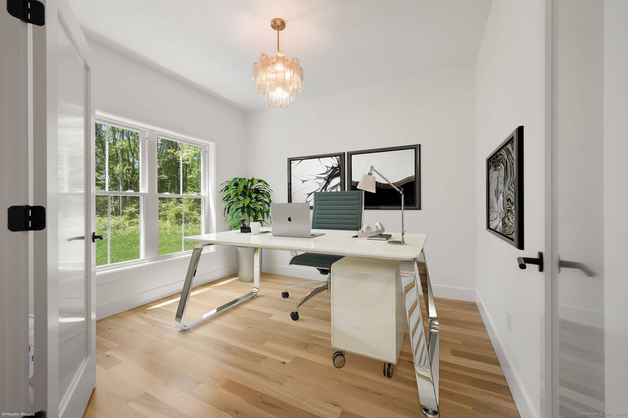 Montville, CT 06370,82B Pires Drive
