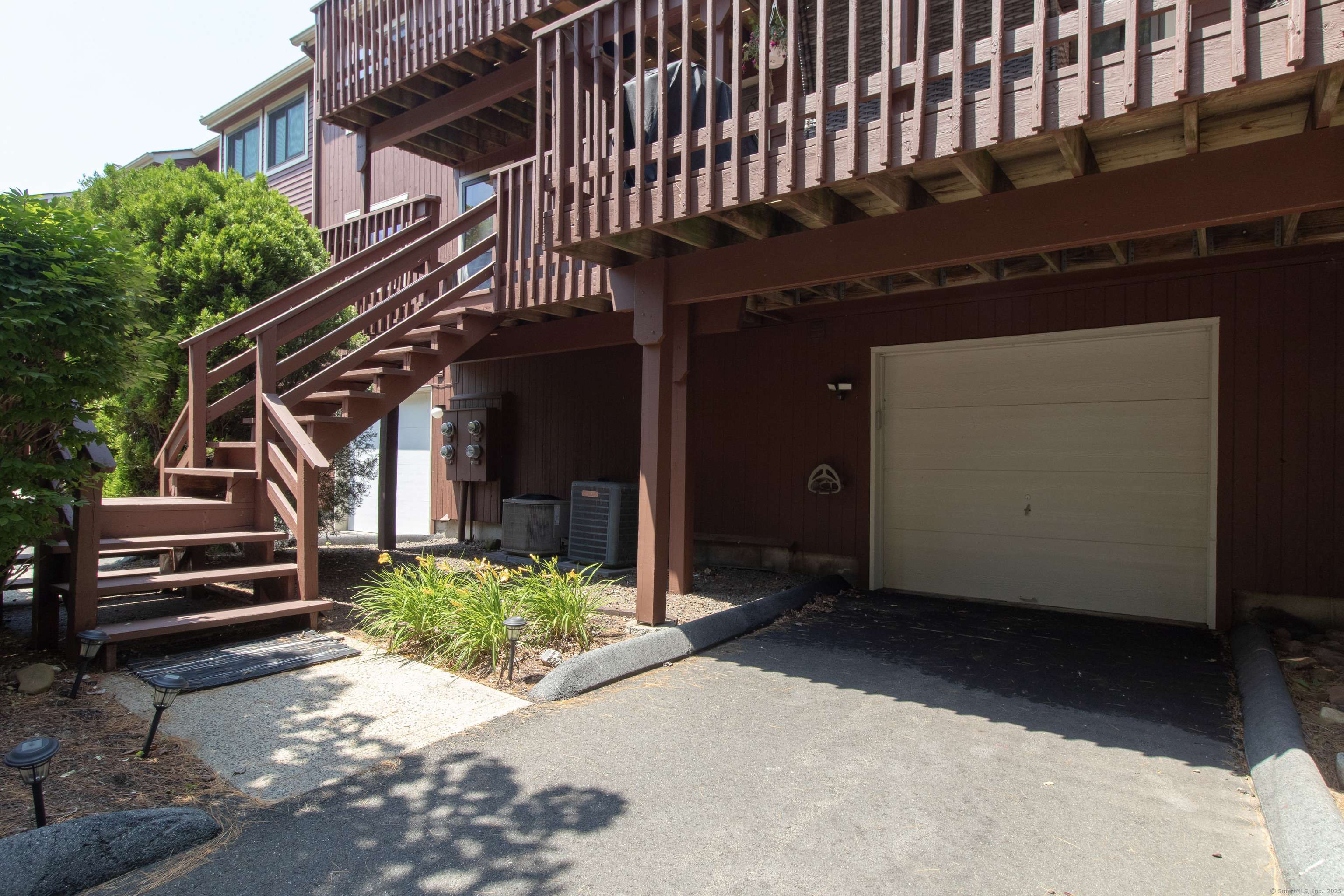 Branford, CT 06405,25 Florence Road #47