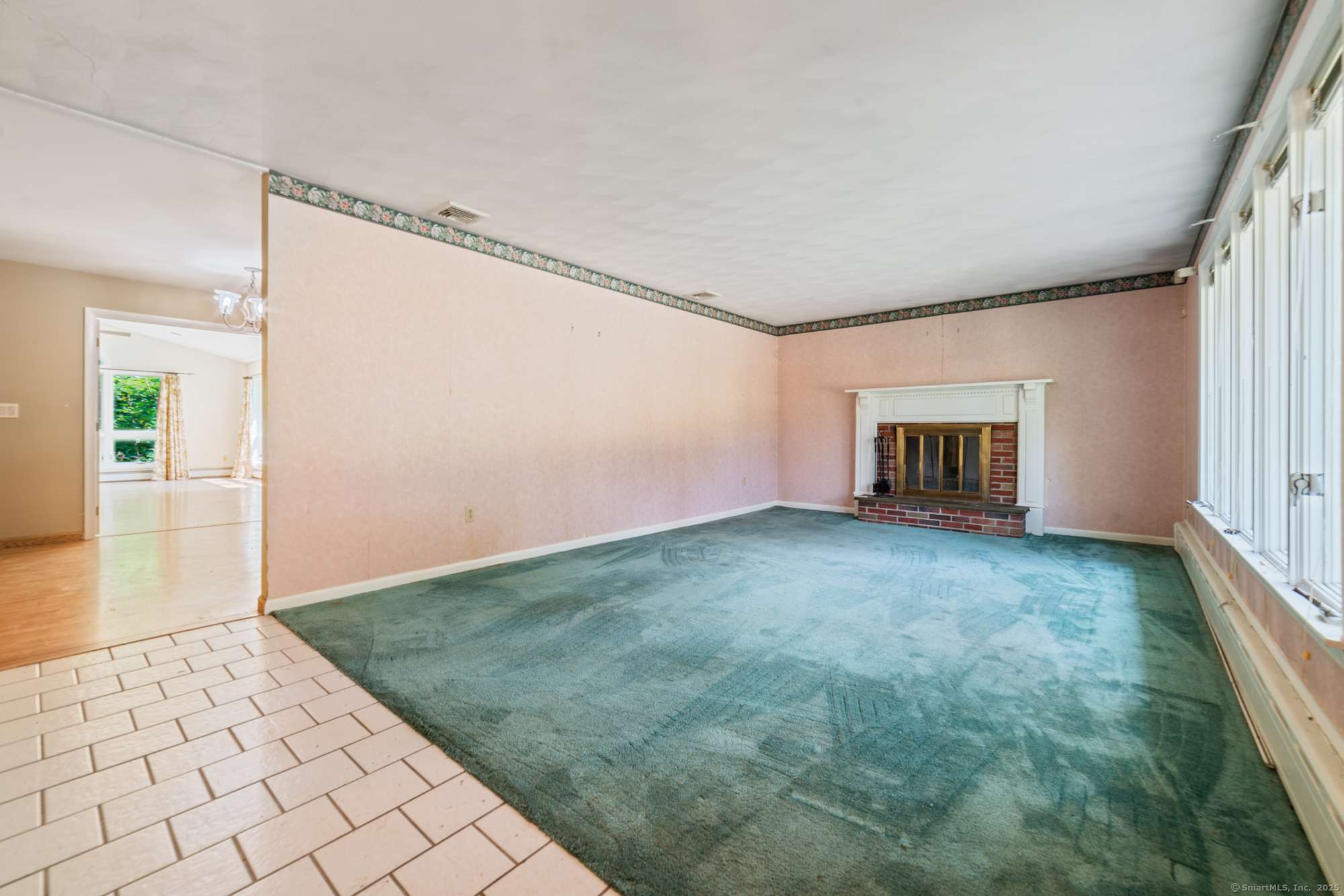 Waterbury, CT 06706,91 Piping Rock Drive