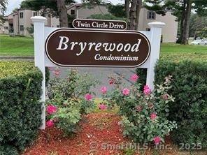 South Windsor, CT 06074,711 Twin Circle Drive #711