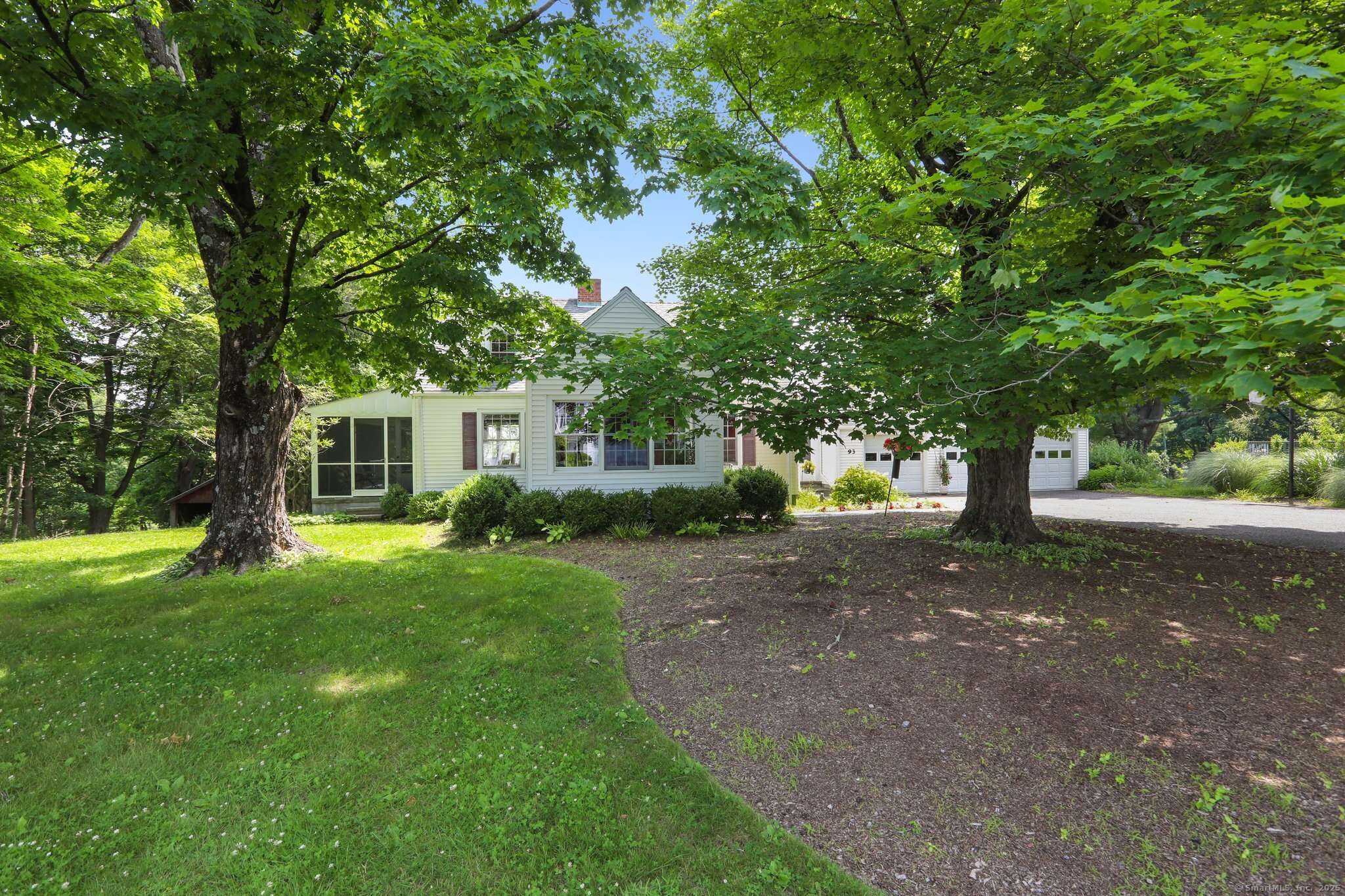 Brookfield, CT 06804,93 Long Meadow Hill Road