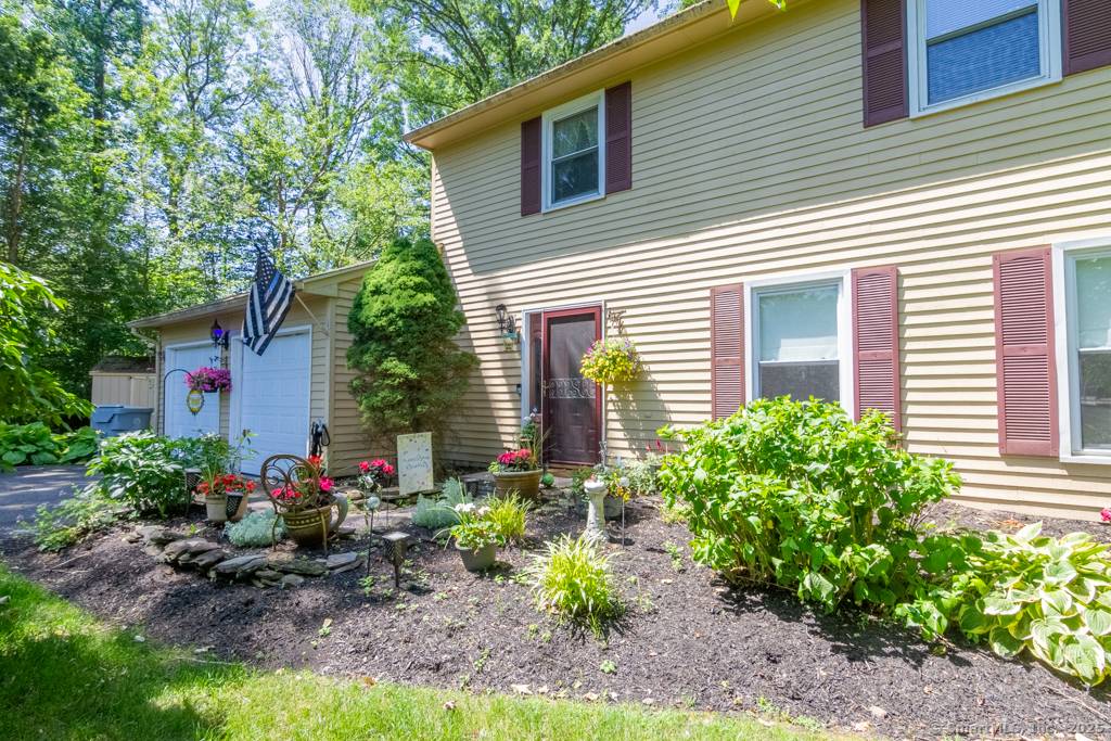 Bristol, CT 06010,105 Inwood Lane