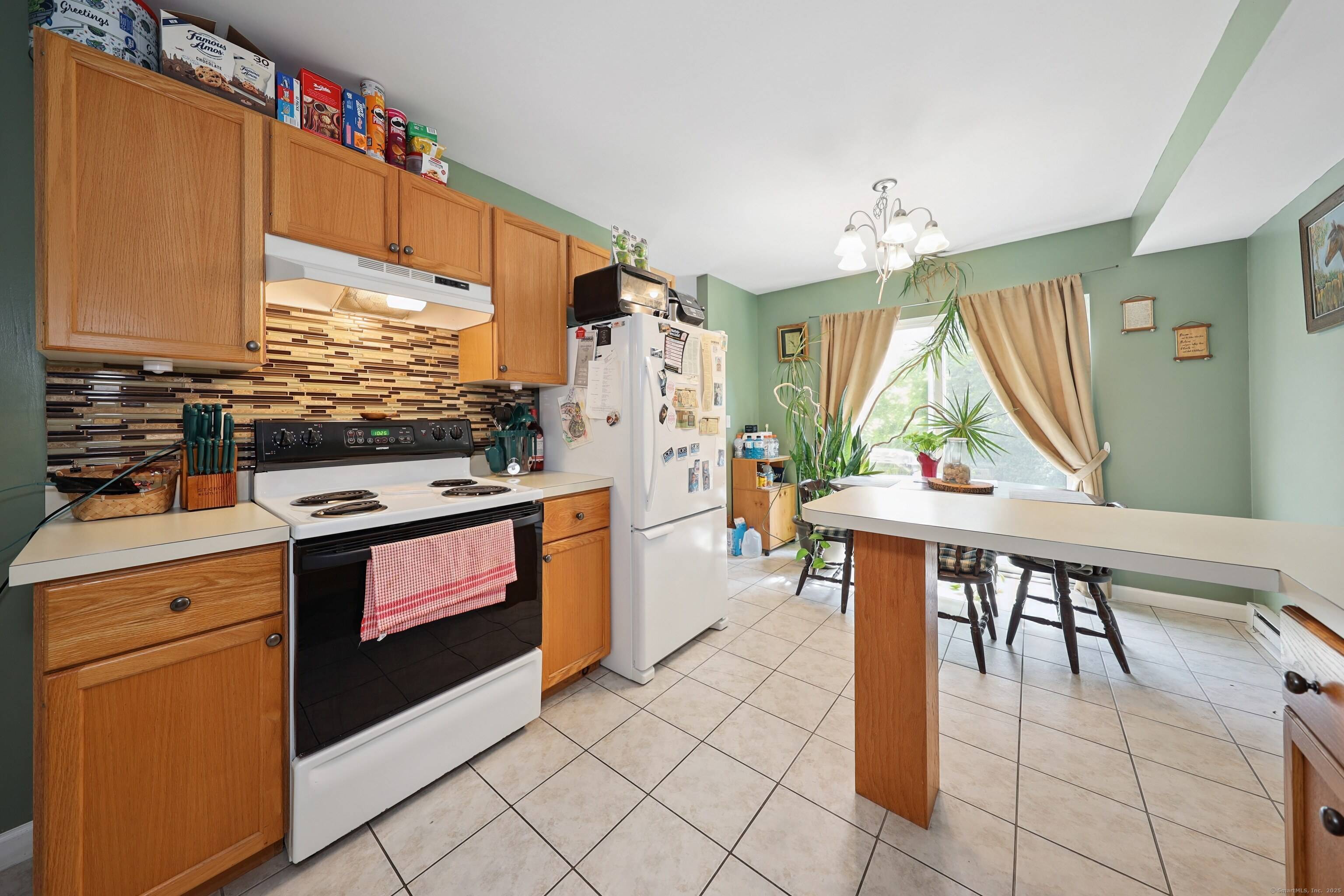 Waterbury, CT 06704,92 Hamden Avenue #APT 7