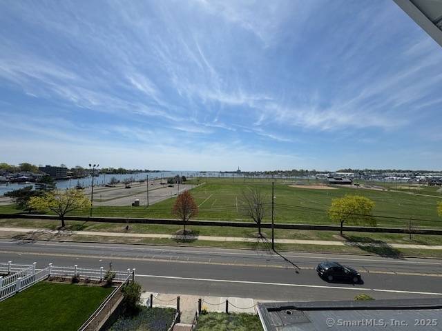 Norwalk, CT 06855,37 Seaview Avenue #4