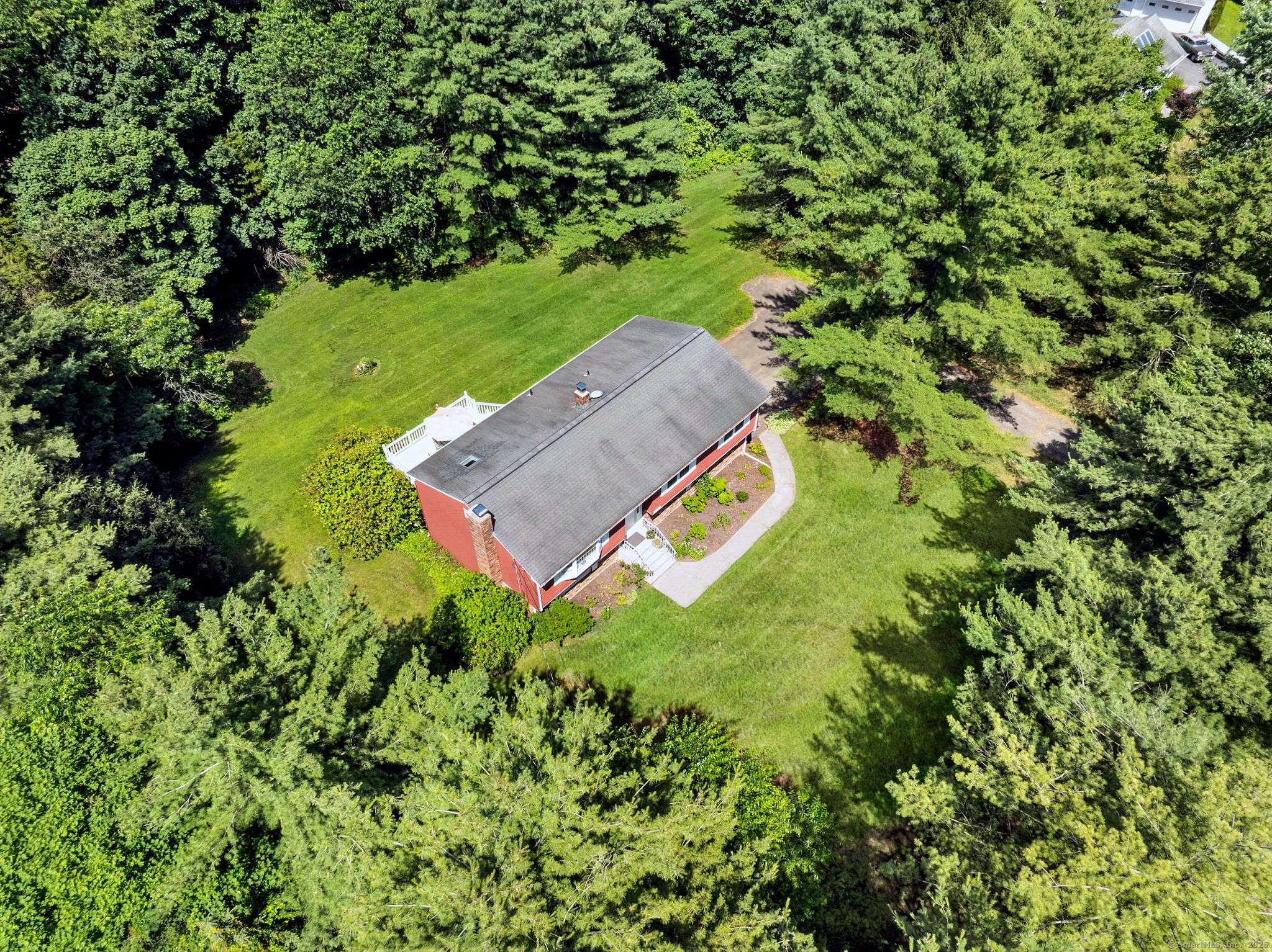 North Branford, CT 06472,29 Sunnyside Drive